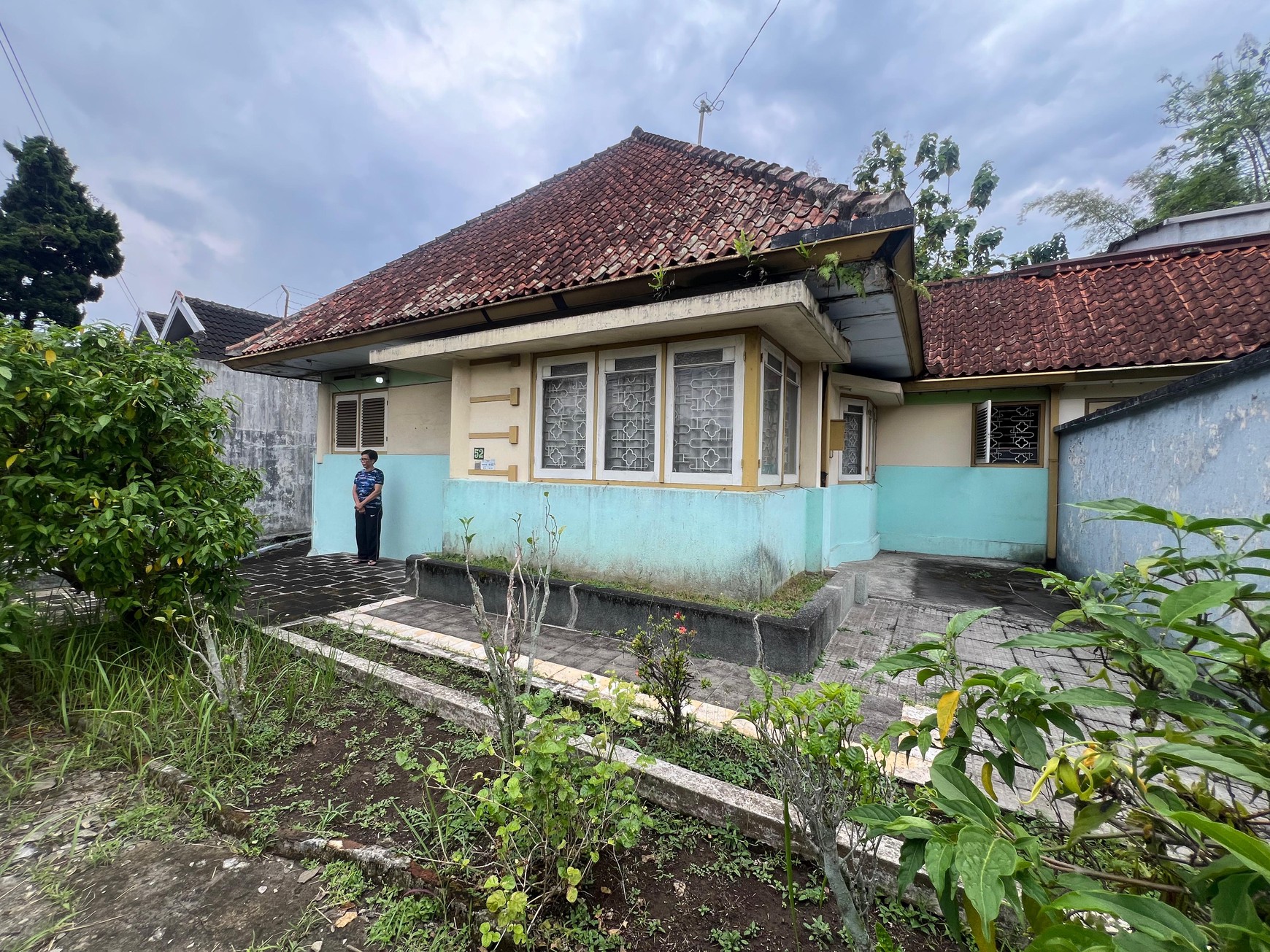 Rumah Kolonial Cocok Untuk Cafe Lokasi Strategis di Kawasan Bisnis Kota Magelang 