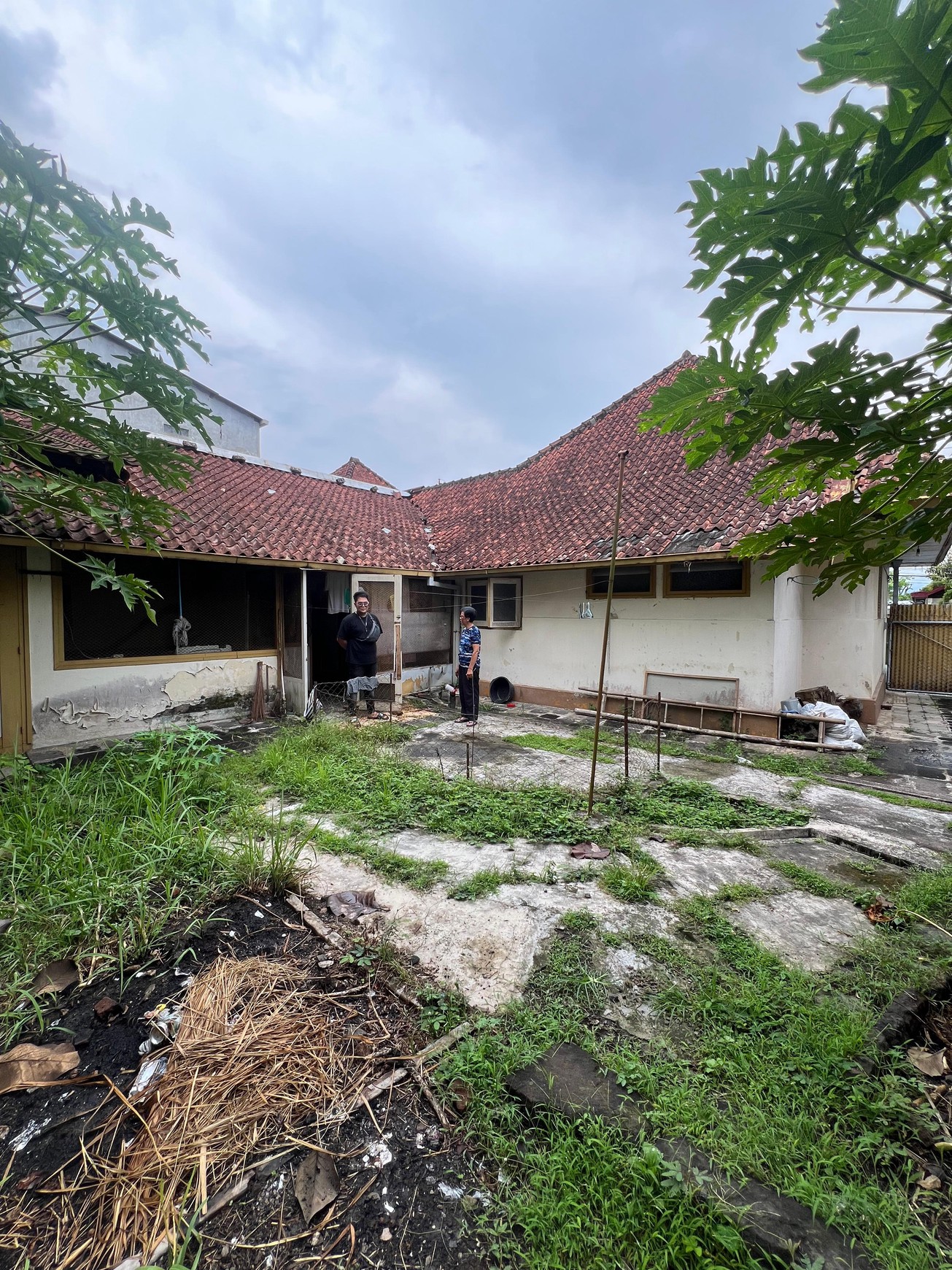 Rumah Kolonial Cocok Untuk Cafe Lokasi Strategis di Kawasan Bisnis Kota Magelang 