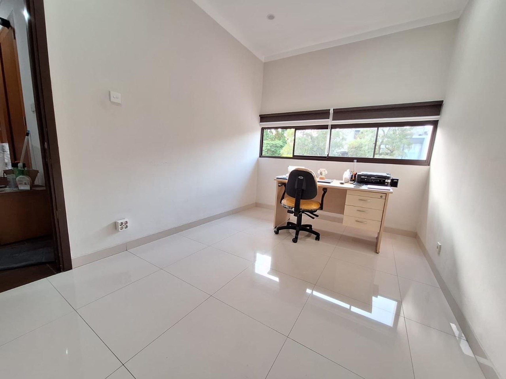 Rumah Mewah di Kebayoran Bintaro Tangsel