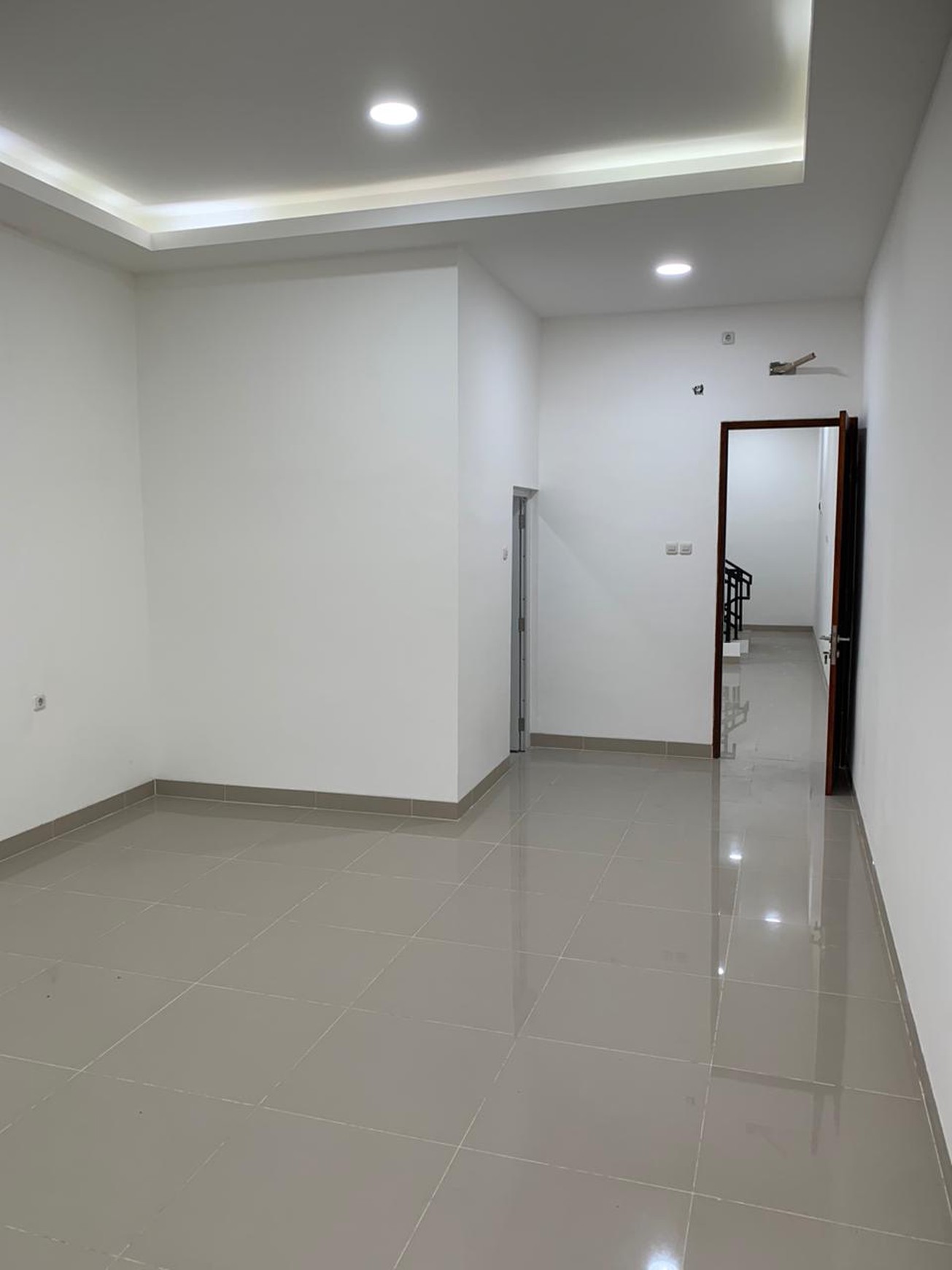 Rumah Siap Huni Jelambar 