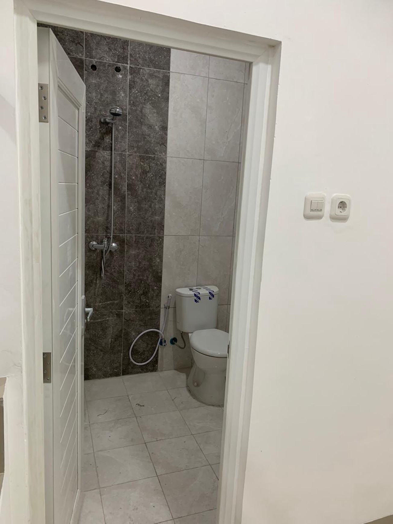 Rumah Siap Huni Jelambar 