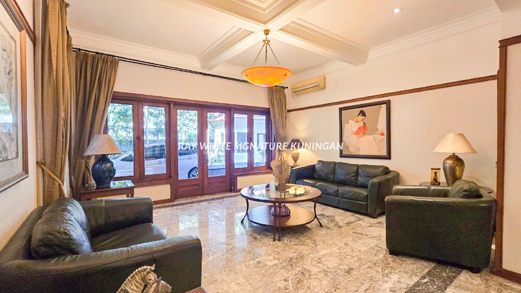 Dijual Rumah Mewah 2 Kavling Lokasi Premium Sisingamangaraja  Kebayoran Baru 