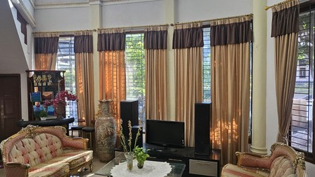 Rumah 2lantai,luas tanah 248 di Bintaro Jaya 3