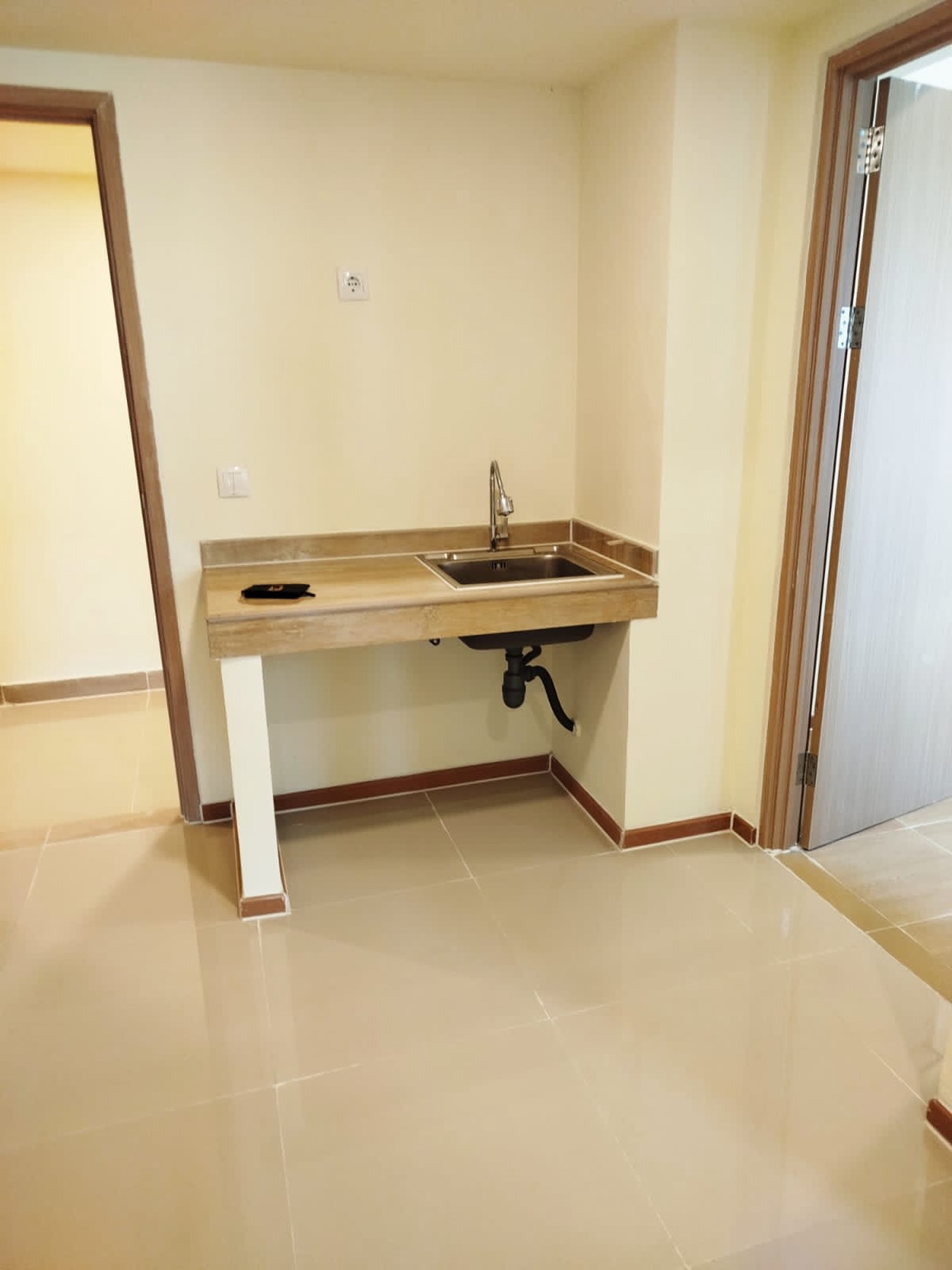 APARTEMEN MAIKARTA MODERN MINIMALIS