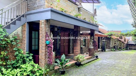 Dijual Hotel Aktif Lokasi Bagus di Depan Floating Market Lembang