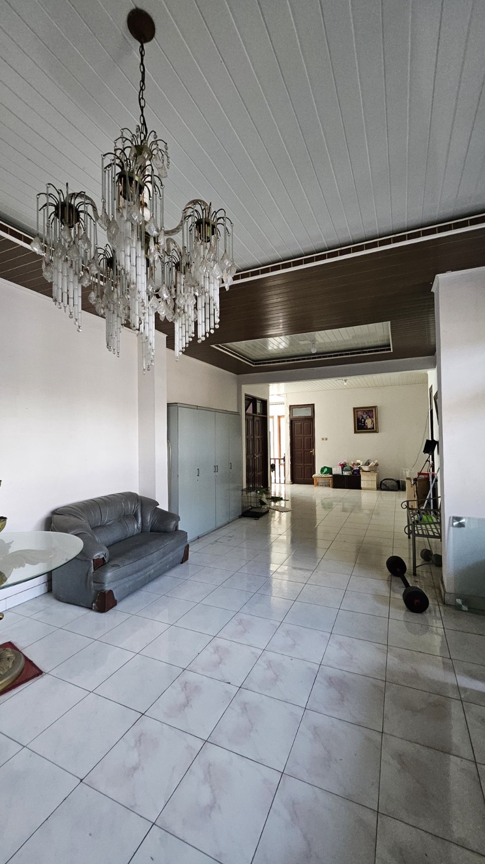 Rumah ada Swimming pool ,lingkungan oke di Bintaro Jaya 3