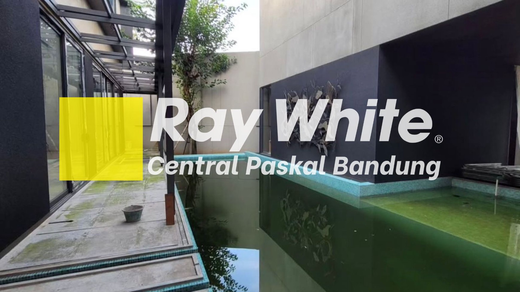 Rumah Luxury Mewah di Perumahan Elit Citra Sun Garden Semarang
