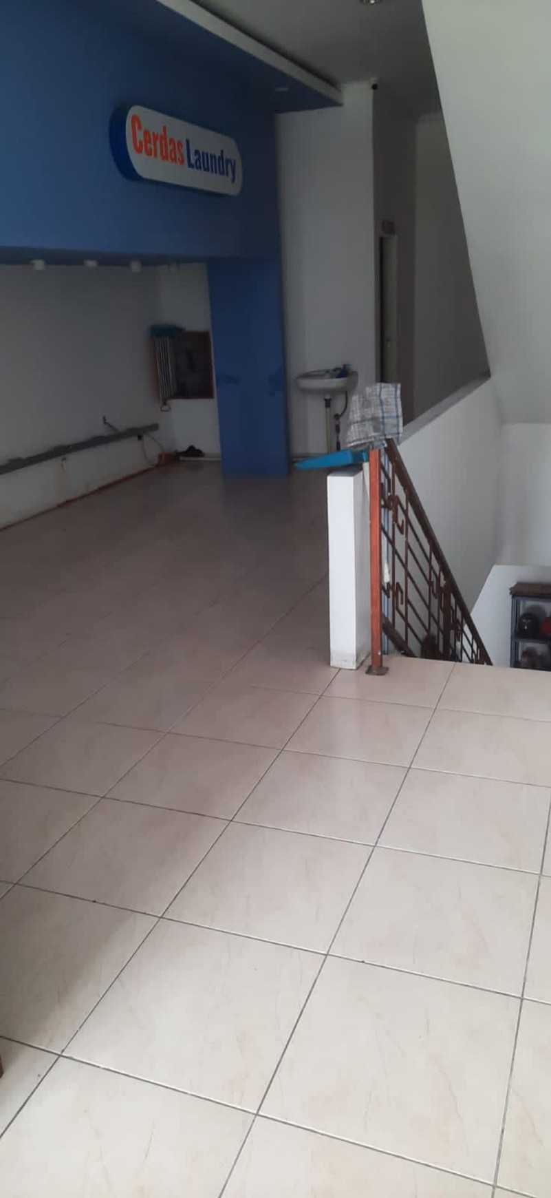 Ruko Strategis di Roxy Jababeka Siap Pakai Langsung Jalan Raya
