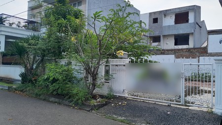 Kavling siap bangun ,hadap tenggara di Pondok Indah