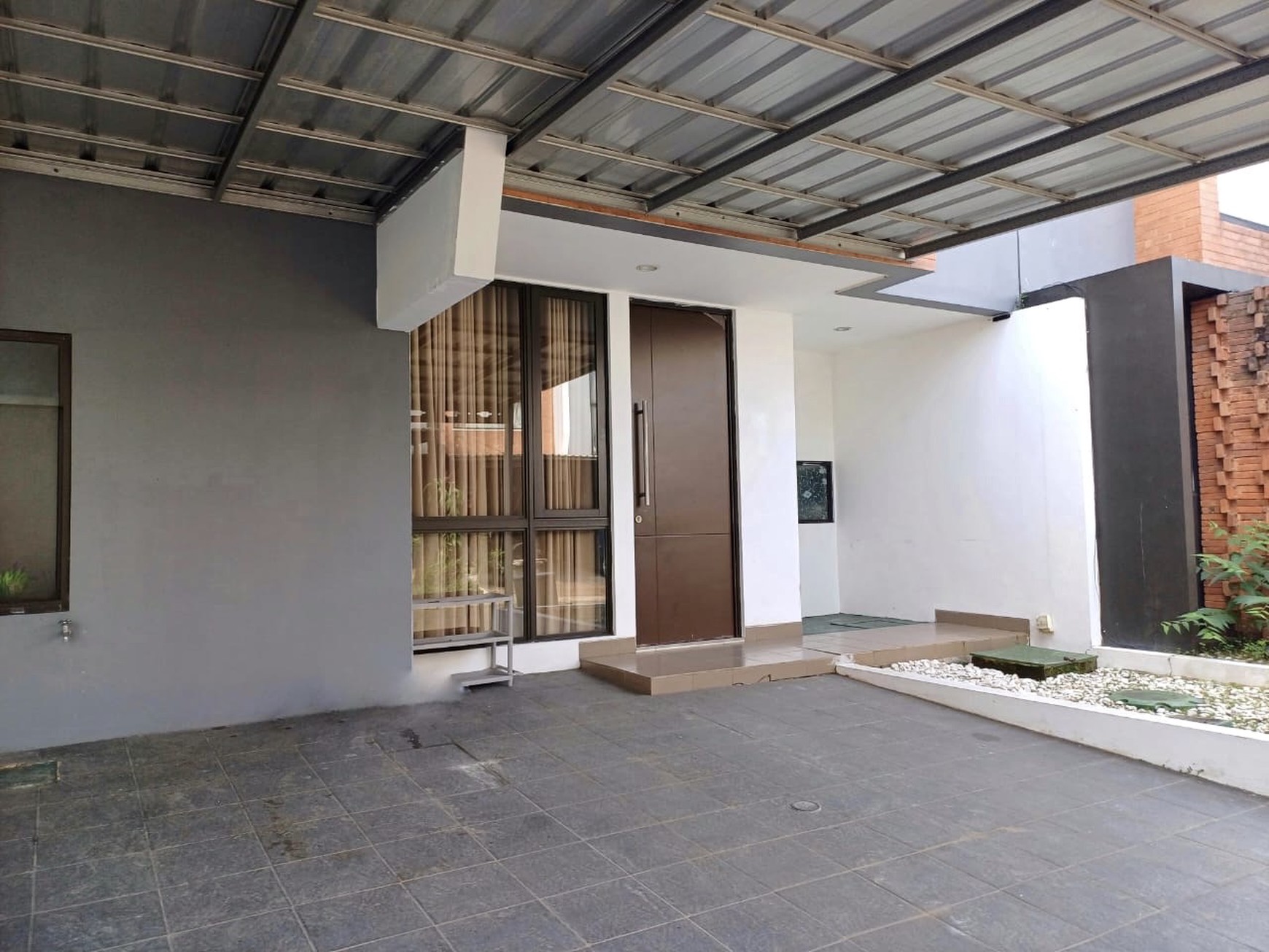 Rumah Minimalis Siap Huni Dalam Cluster Di Bintaro Sektor 7.
