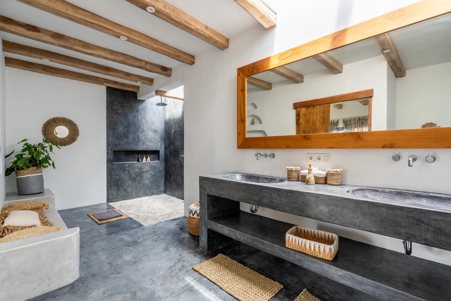 Brand New Modern Mediterranean Villa in Bingin Pecatu
