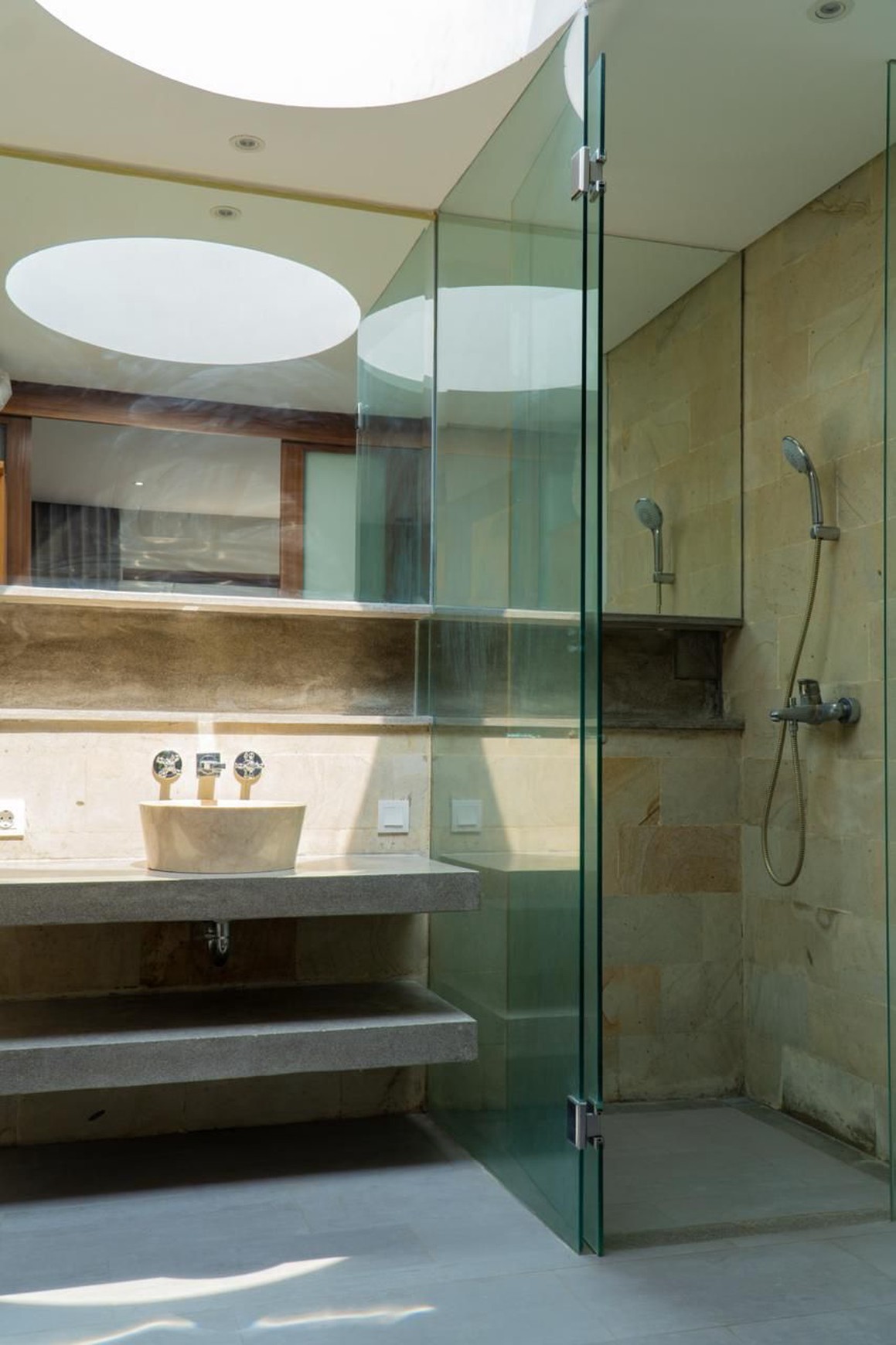 For Sale Stunning Villa in Prime Kerobokan