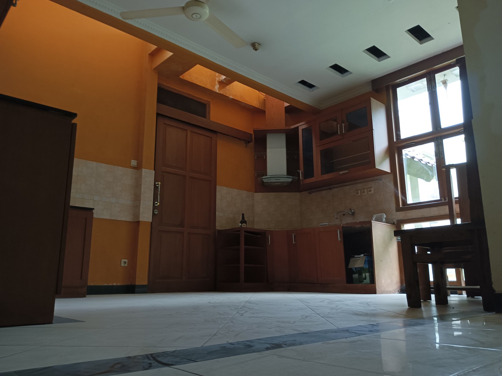 Dijual Rumah di Raffles Hills, Cibubur