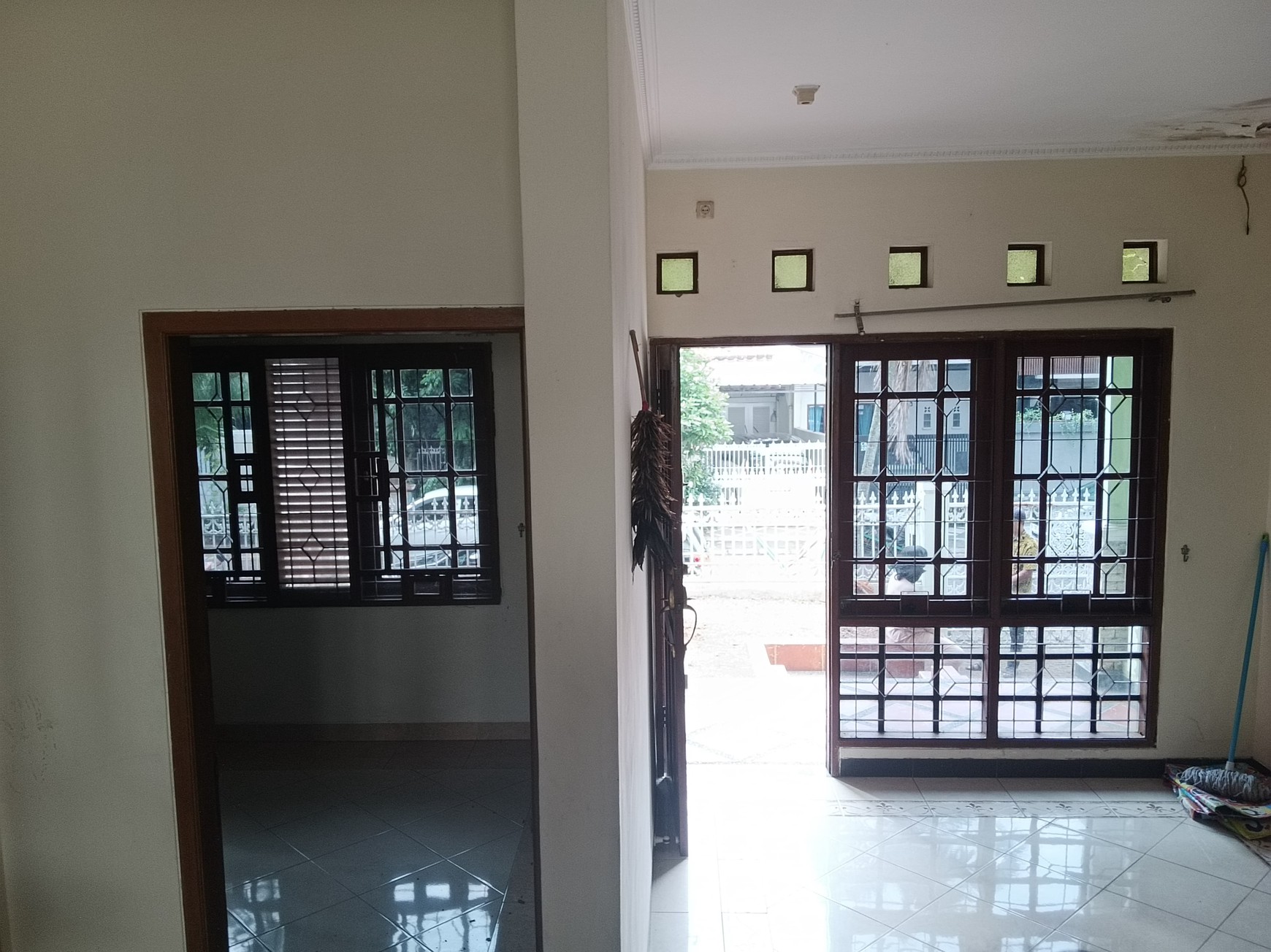 Dijual Rumah di Raffles Hills, Cibubur