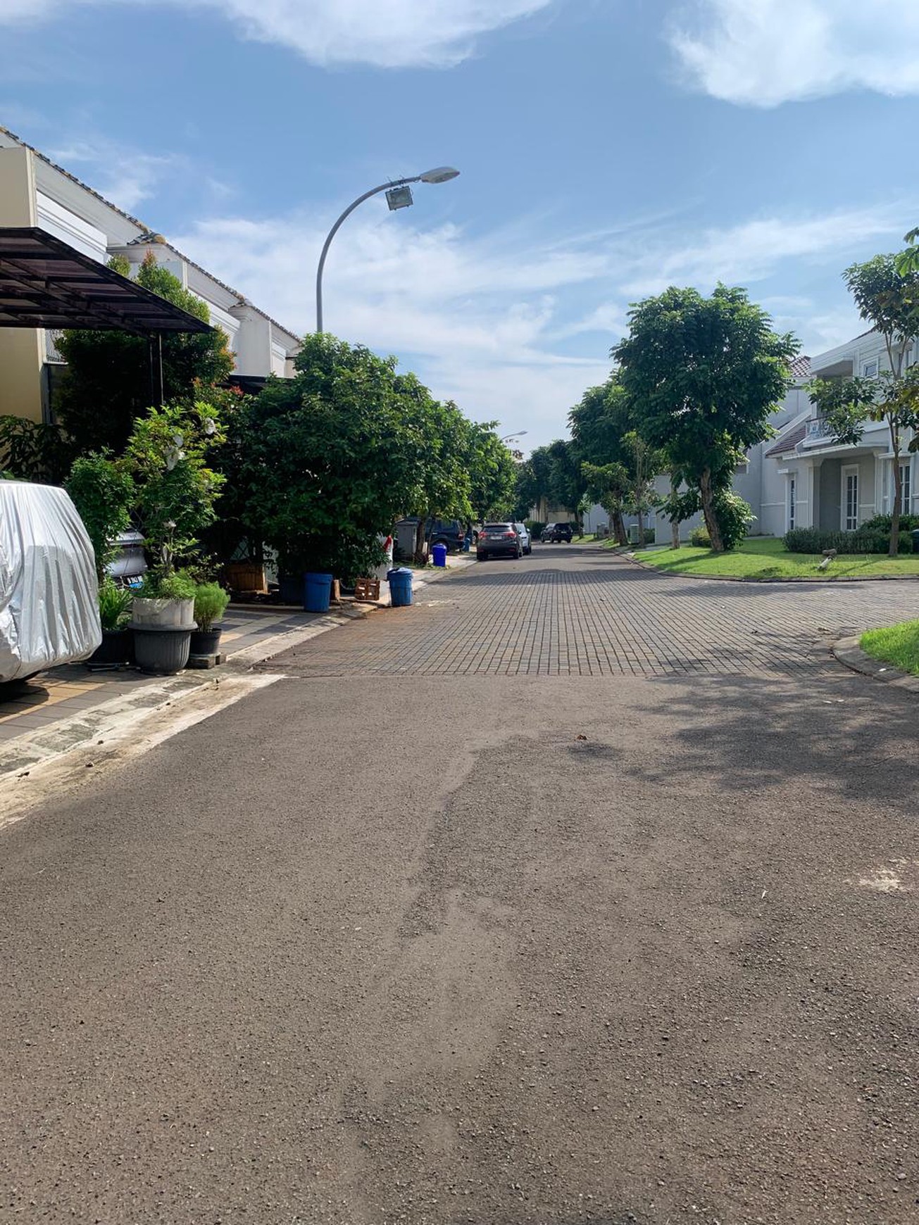 Rumah Hitung Tanah di Alicante Gading Serpong
