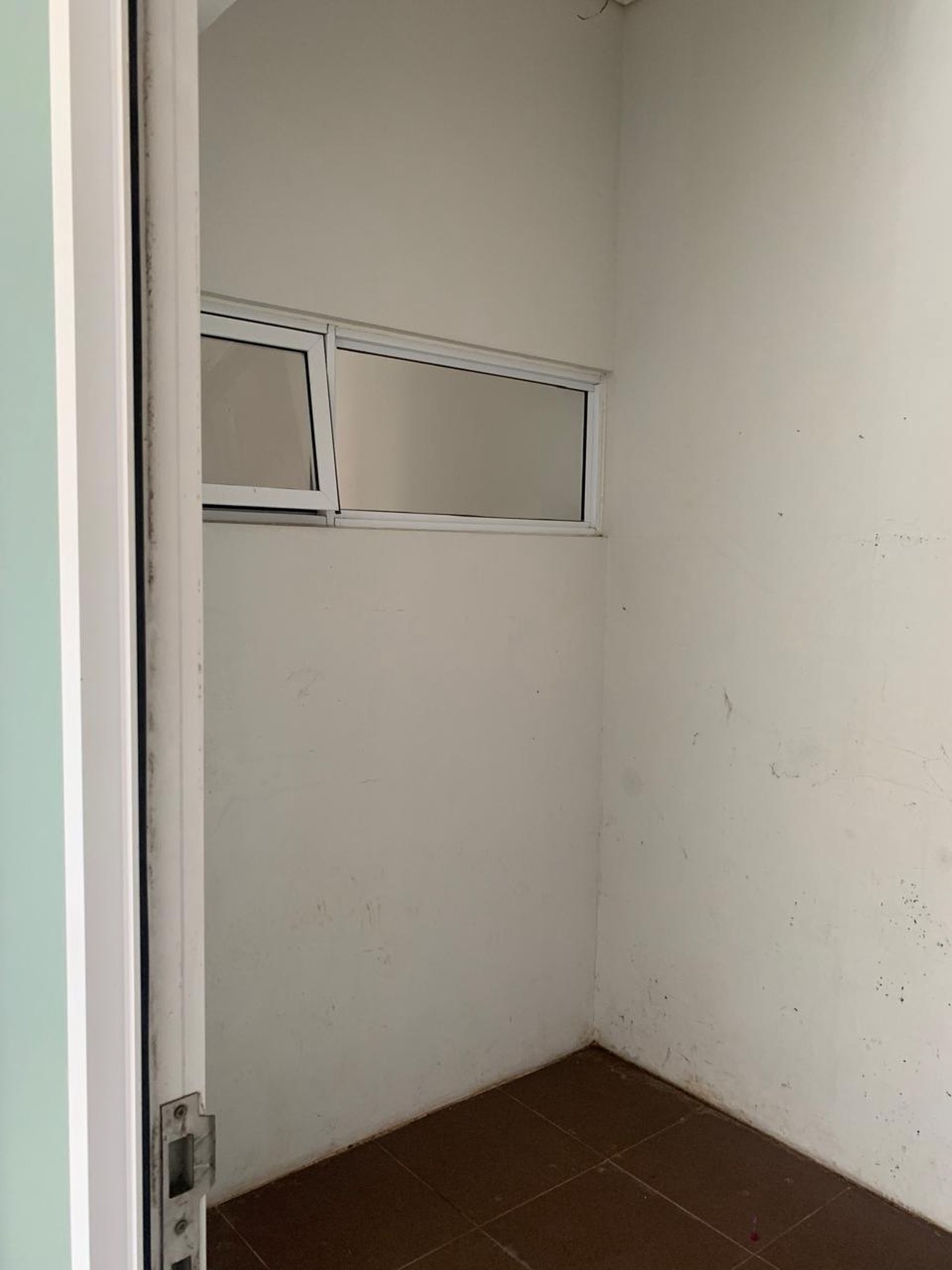 Rumah 2 lantai siap huni di Malibu Village Gading Serpong