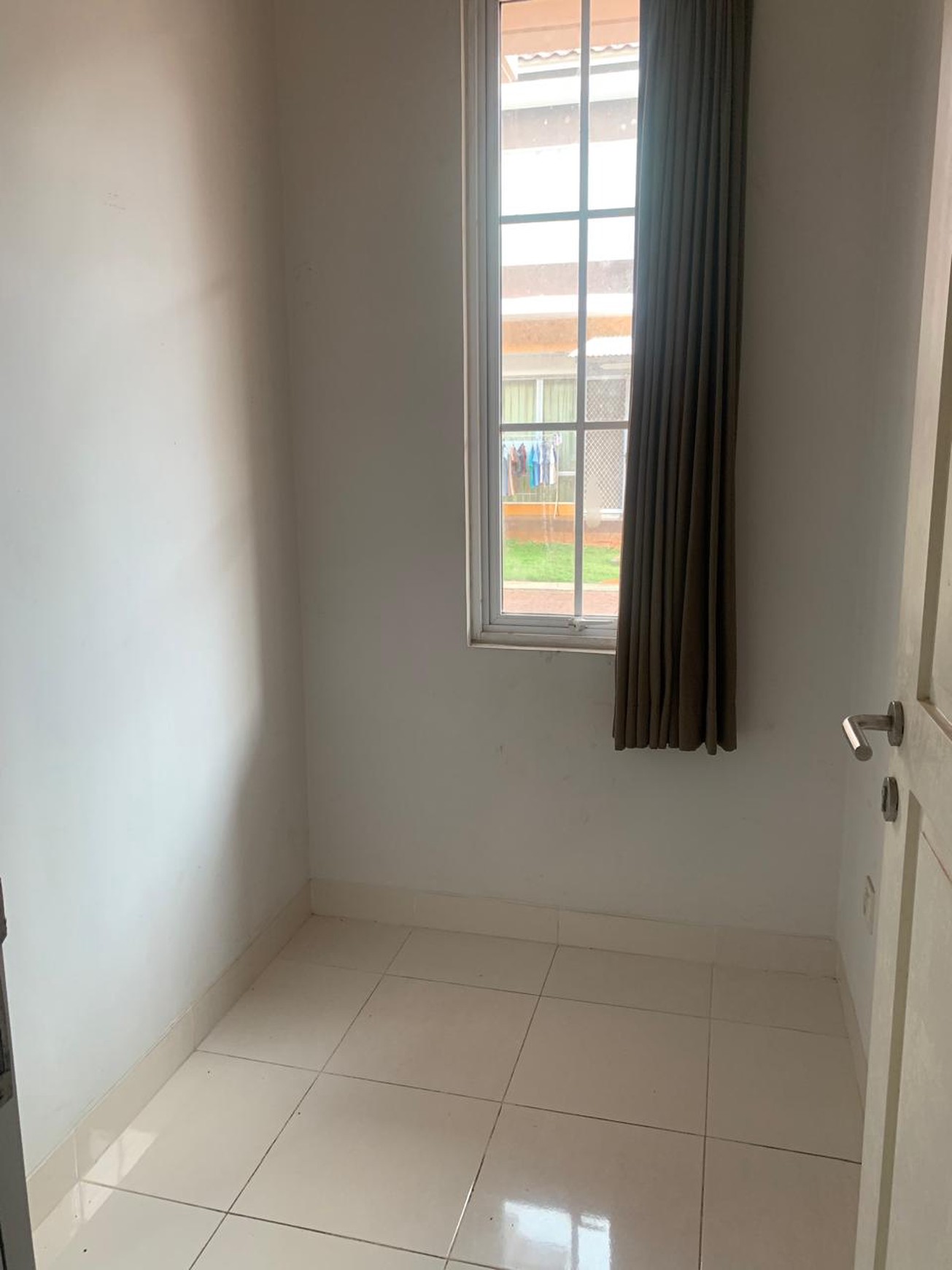 Rumah 2 lantai siap huni di Malibu Village Gading Serpong