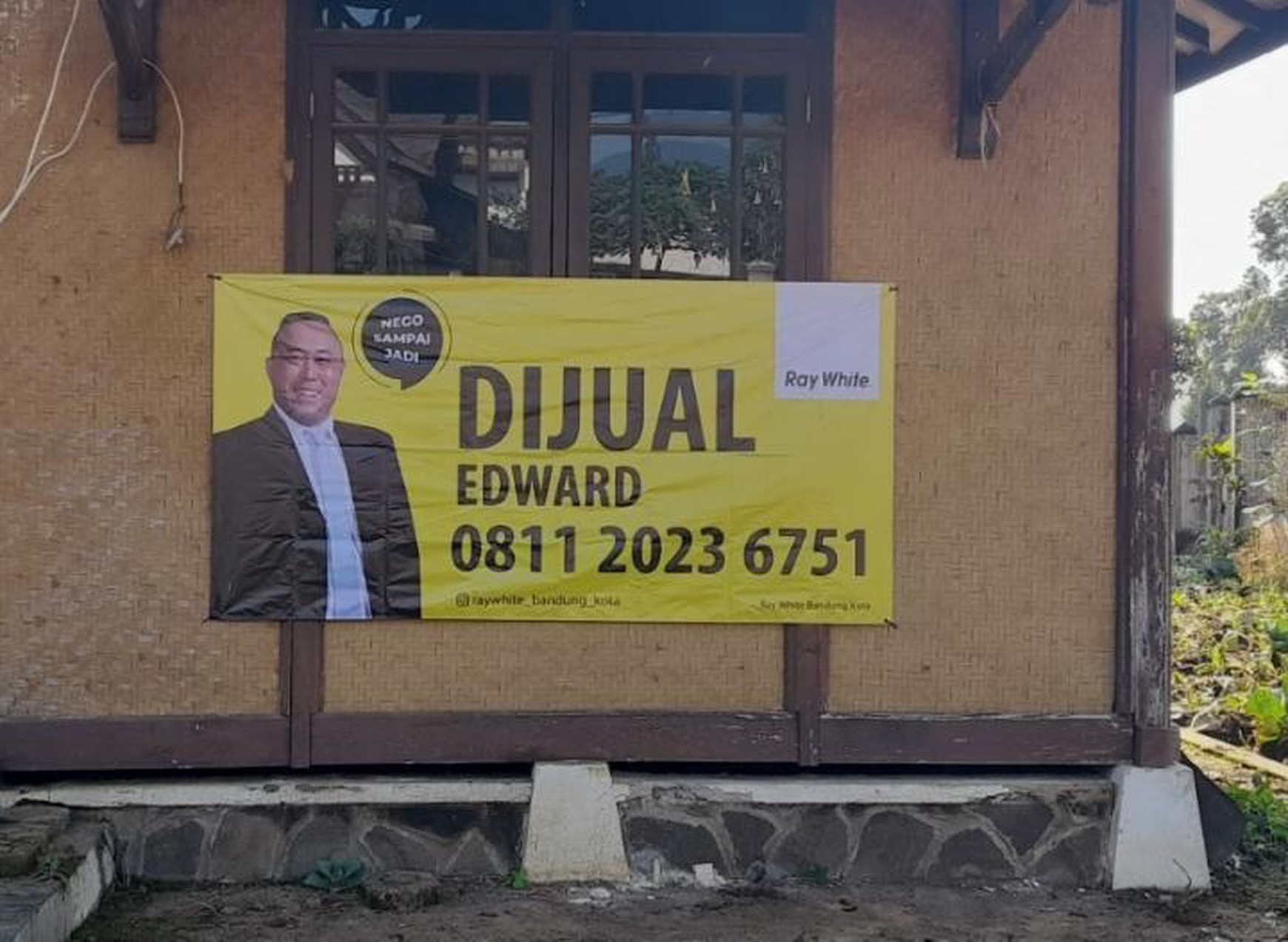 DIJUAL RUMAH&KEBUN LUAS -+3000M, COCOK UNTUK VILLA, VIEW INDAH CIWIDEY
