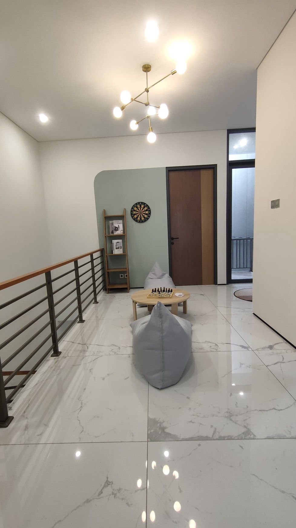 Rumah Baru Minimalis Modern di Setraduta, Bandung