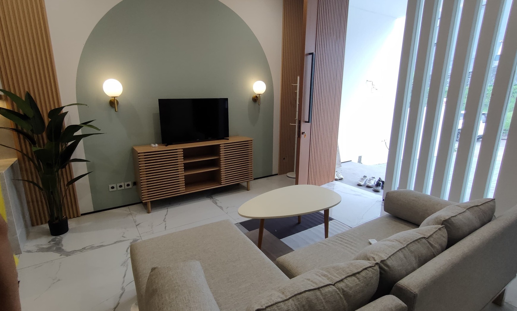 Rumah Baru Minimalis Modern di Setraduta, Bandung