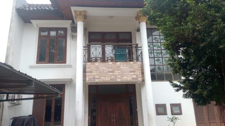 Rumah 2 Lantai di Jl. Pinang, Pondok Labu, Cilandak, Jakarta Selatan