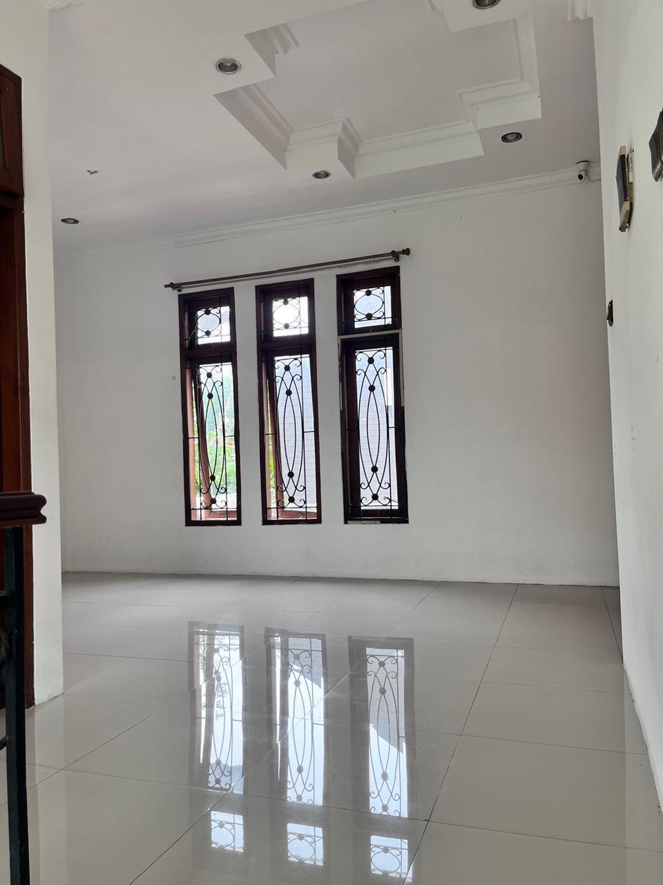 Rumah 2 Lantai di Jl. Pinang, Pondok Labu, Cilandak, Jakarta Selatan