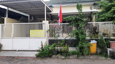 Rumah Sukolilo Dian Regency 
