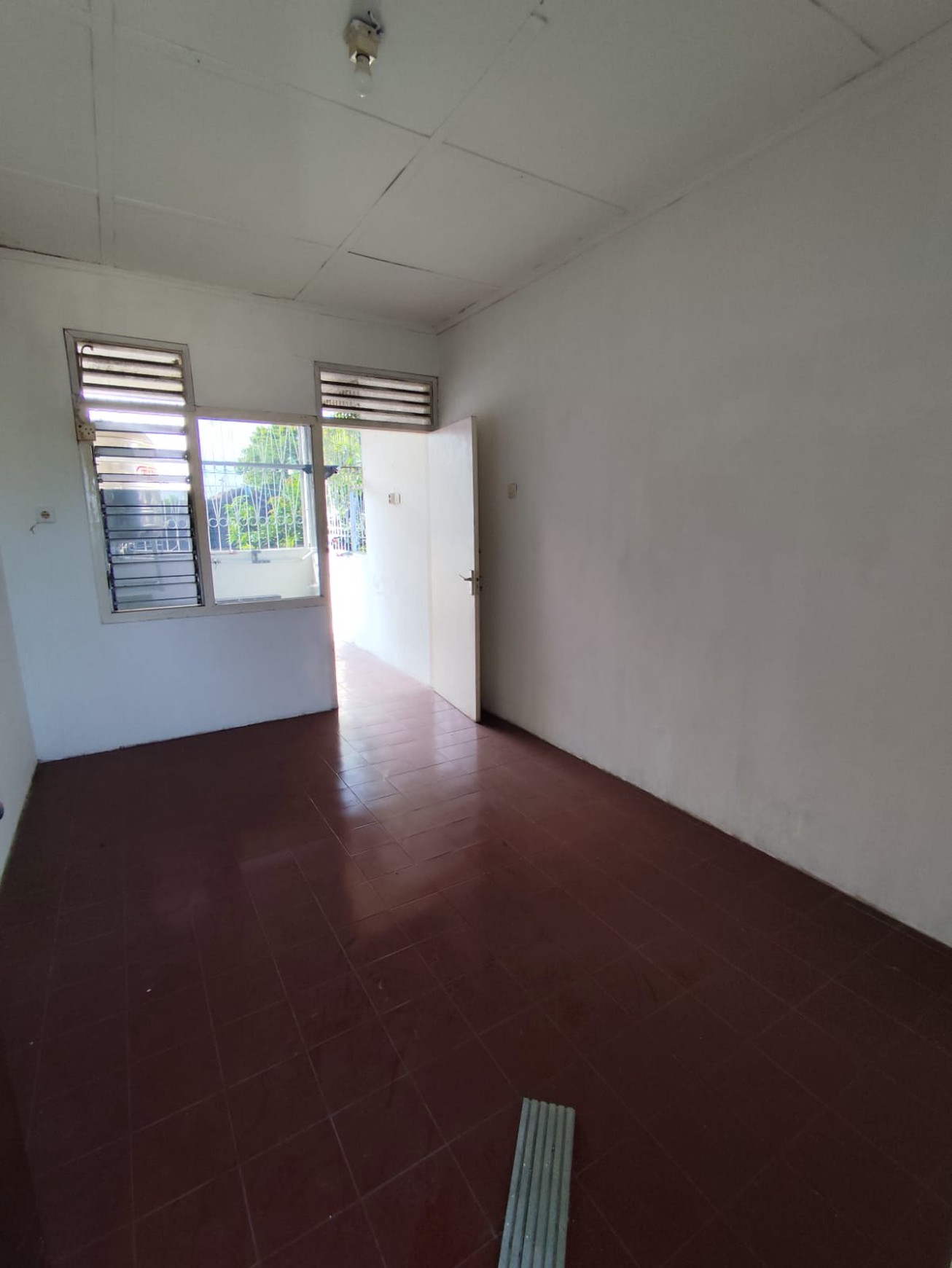 Rumah Tinggal Tengah Kota Lokasi Jalan Taman Siswa Wirogunan mergangsan Yogyakarta