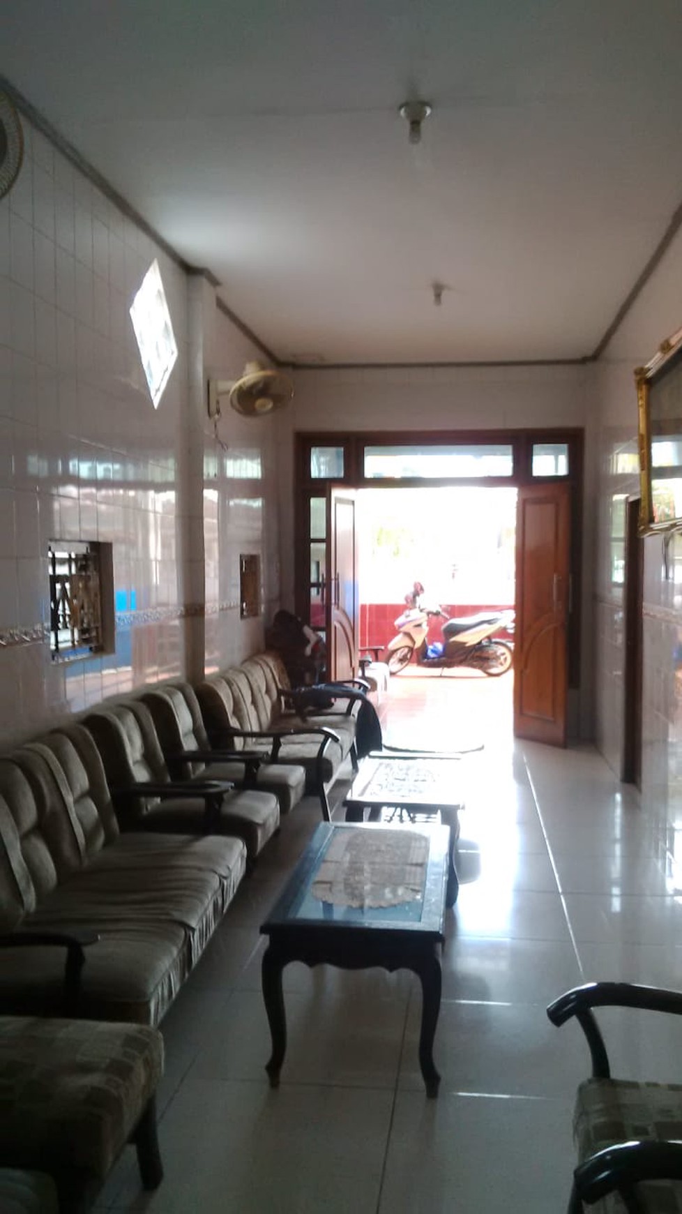 Dijual Cepat Rumah Siap Huni Lokasi Di Jl Petemon Surabaya