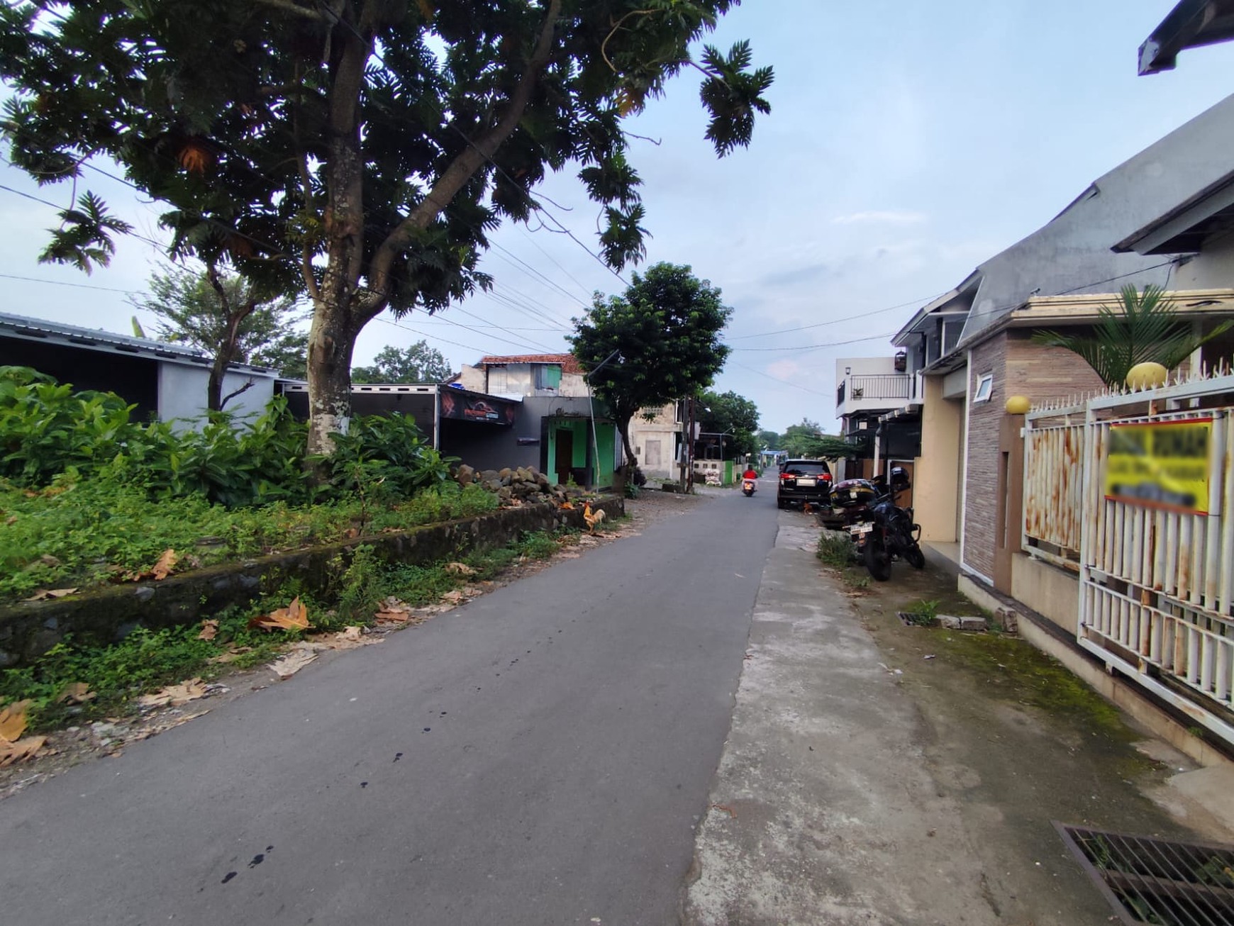 Rumah Strategis Lokasi Dekat Stadion Maguwoharjo Depok Sleman