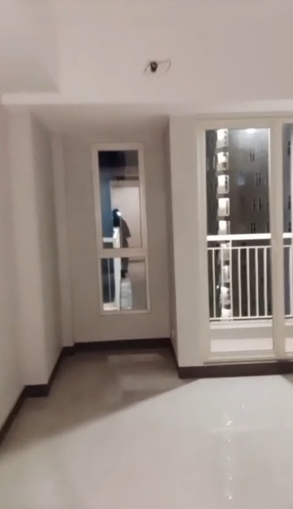 Dijual Apartemen Bella Tipe Studio Pakuwon City East Coast Residence Lantai 5 View Kota