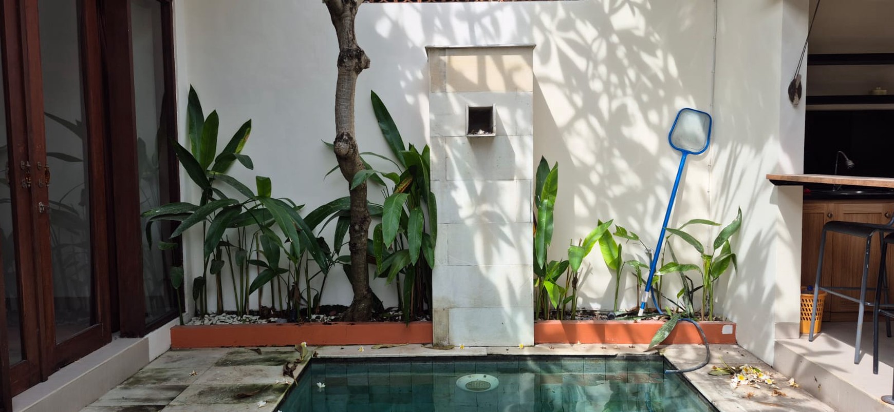 Freehold - Charming Villa for Sale in Kerobokan - Just 300m from Raya Canggu, Bali!