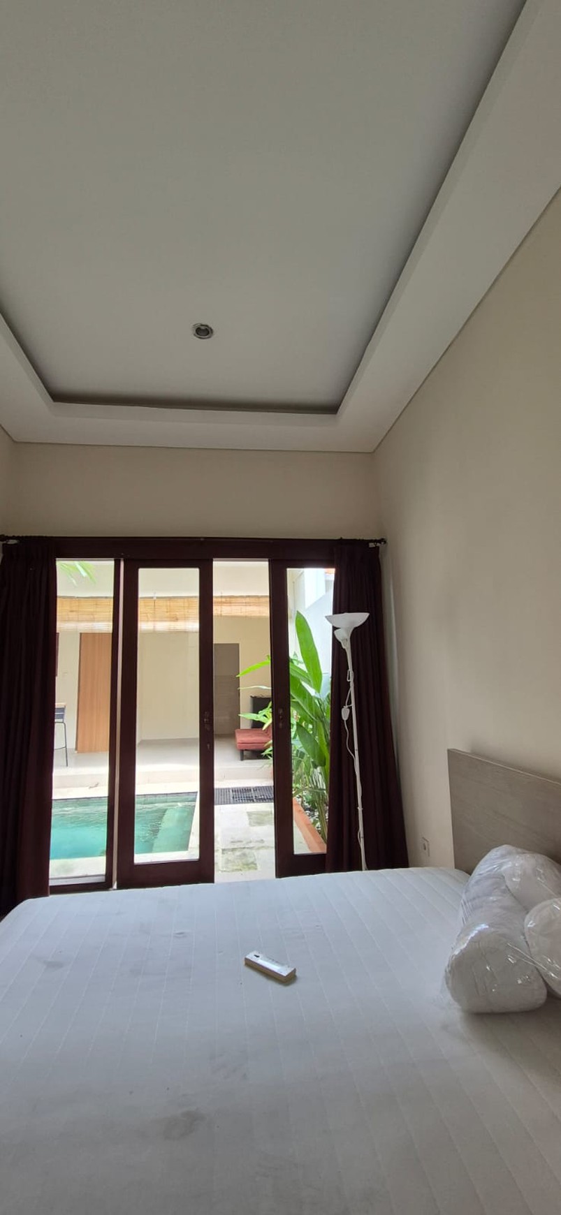 Freehold - Charming Villa for Sale in Kerobokan - Just 300m from Raya Canggu, Bali!