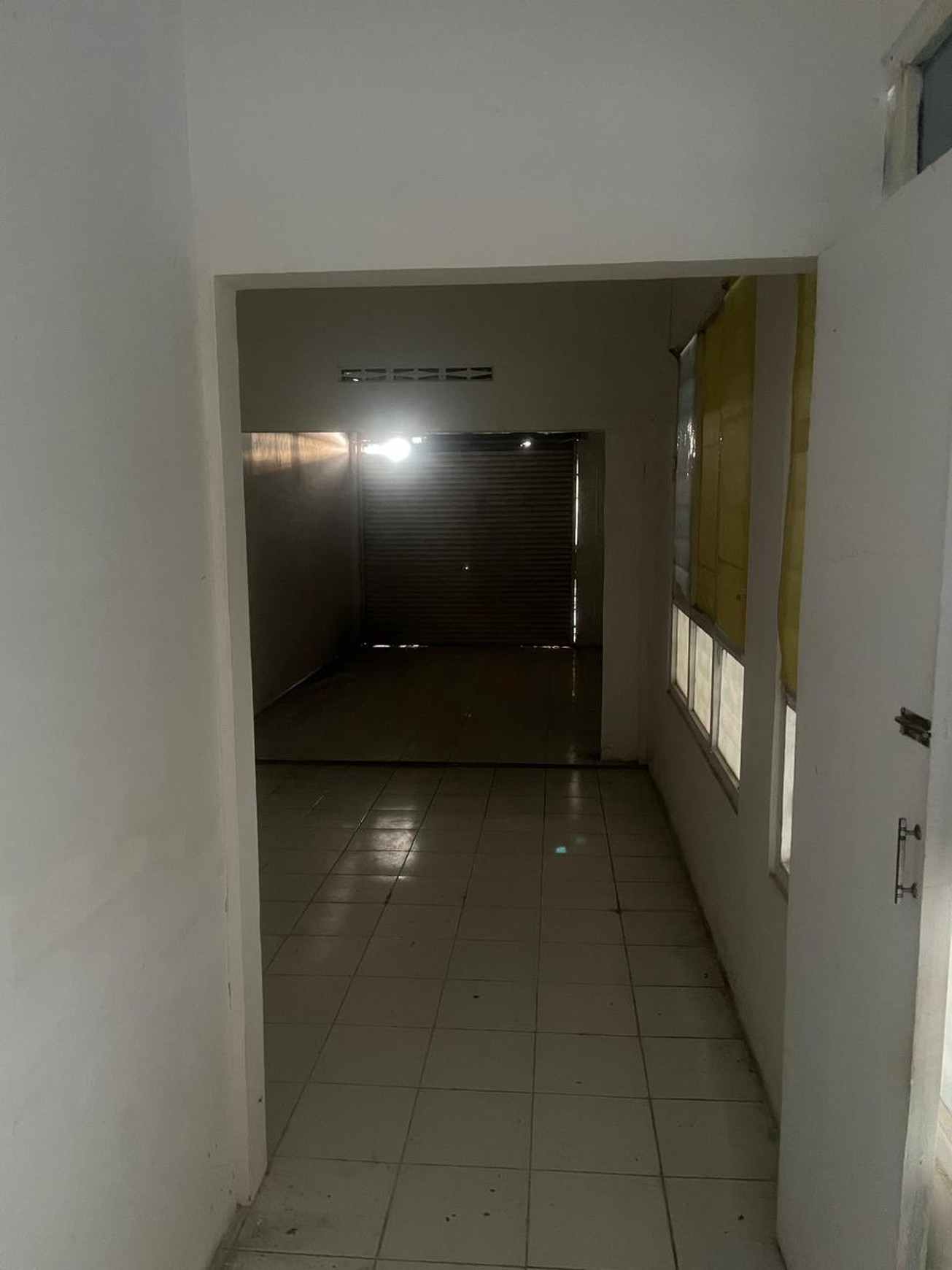 Rumah Tinggal Cocok Untuk Homestay atau Cafe Lokasi di Jalan Pahlawan Kota Magelang 