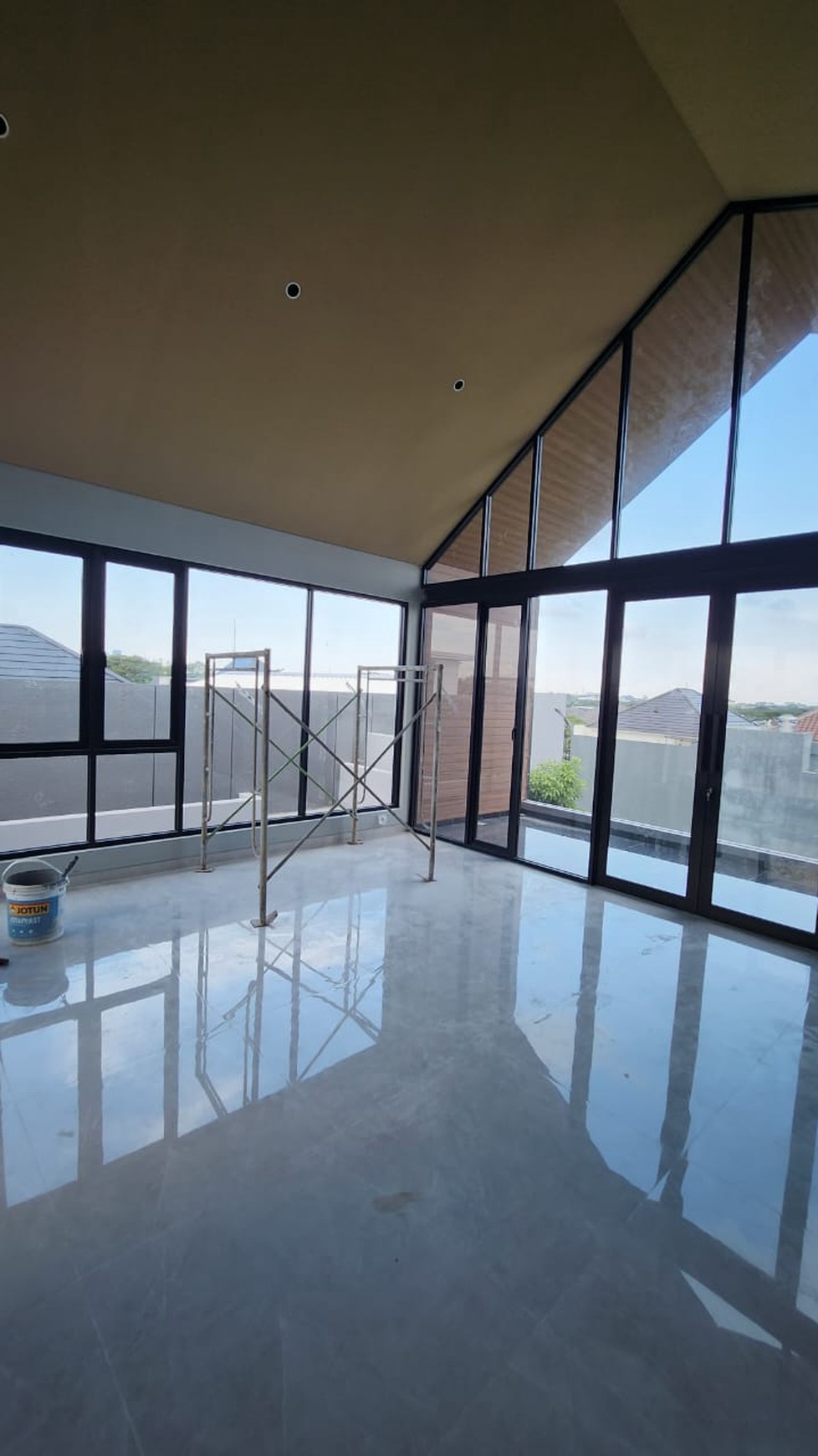 Rumah Baru Woodland Citraland New Attic Rooftop Modern Dekat Uc, Pasar Modern, Ciputra Hospital