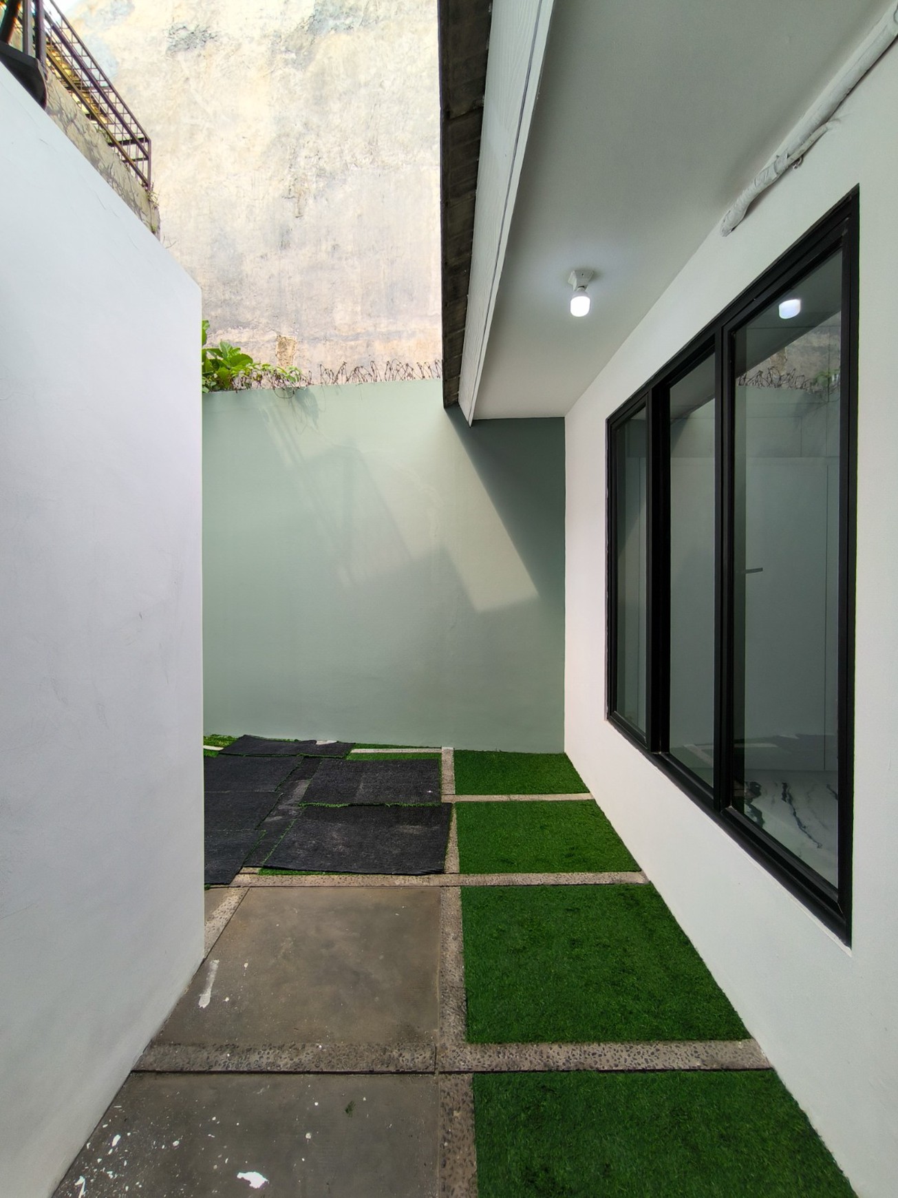 Rumah dalam cluster,lingkungan ok di Bintaro Jaya 9