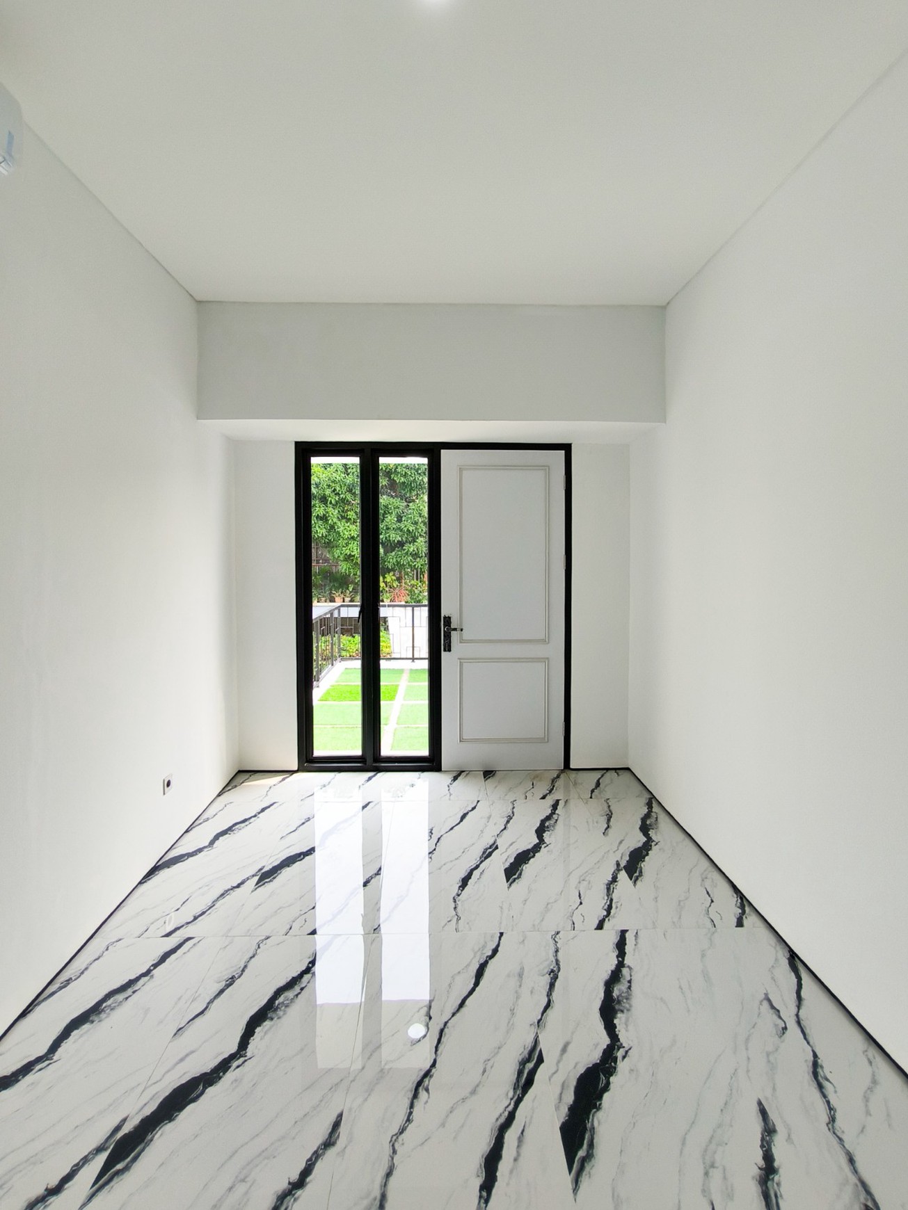 Rumah dalam cluster,lingkungan ok di Bintaro Jaya 9