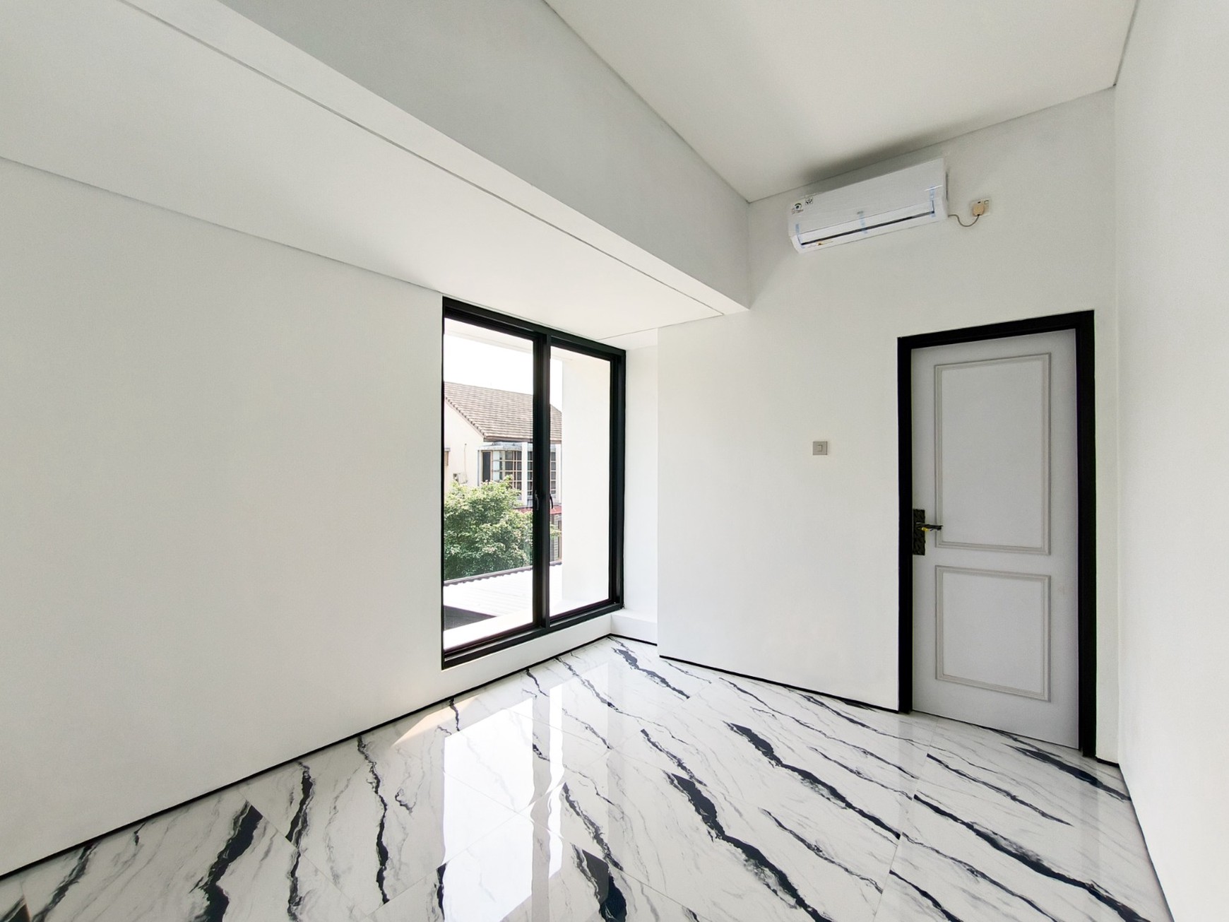 Rumah dalam cluster,lingkungan ok di Bintaro Jaya 9