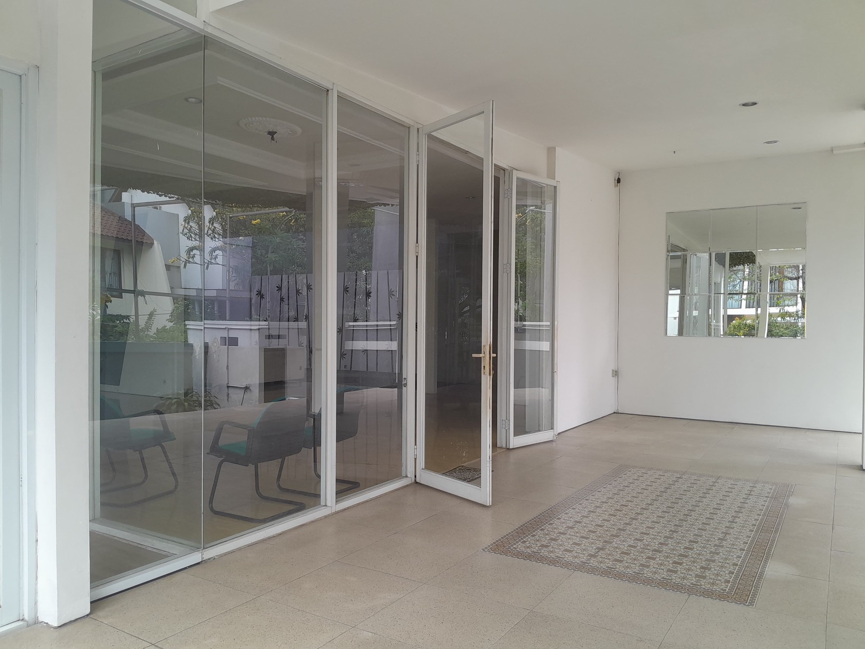 Rumah Bagus Di Villa Hijau Kebayoran Lama Jakarta Selatan