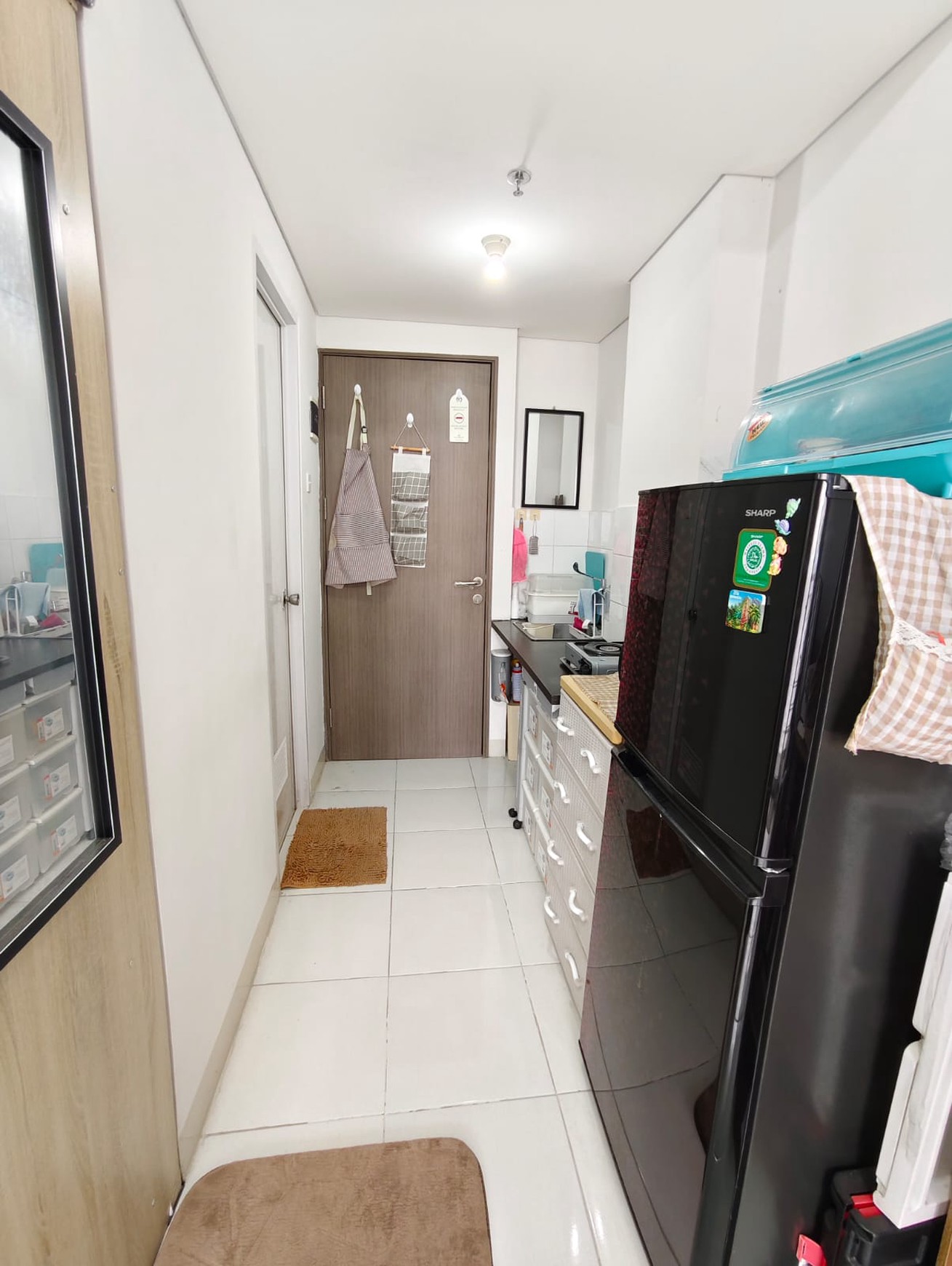 Rayakan hidup dan nikmati segala kemudahan dan kenyamanan tinggal di Apartemen Emerald Bintaro. Masa depan yang lebih baik hanya selangkah di depan Anda.