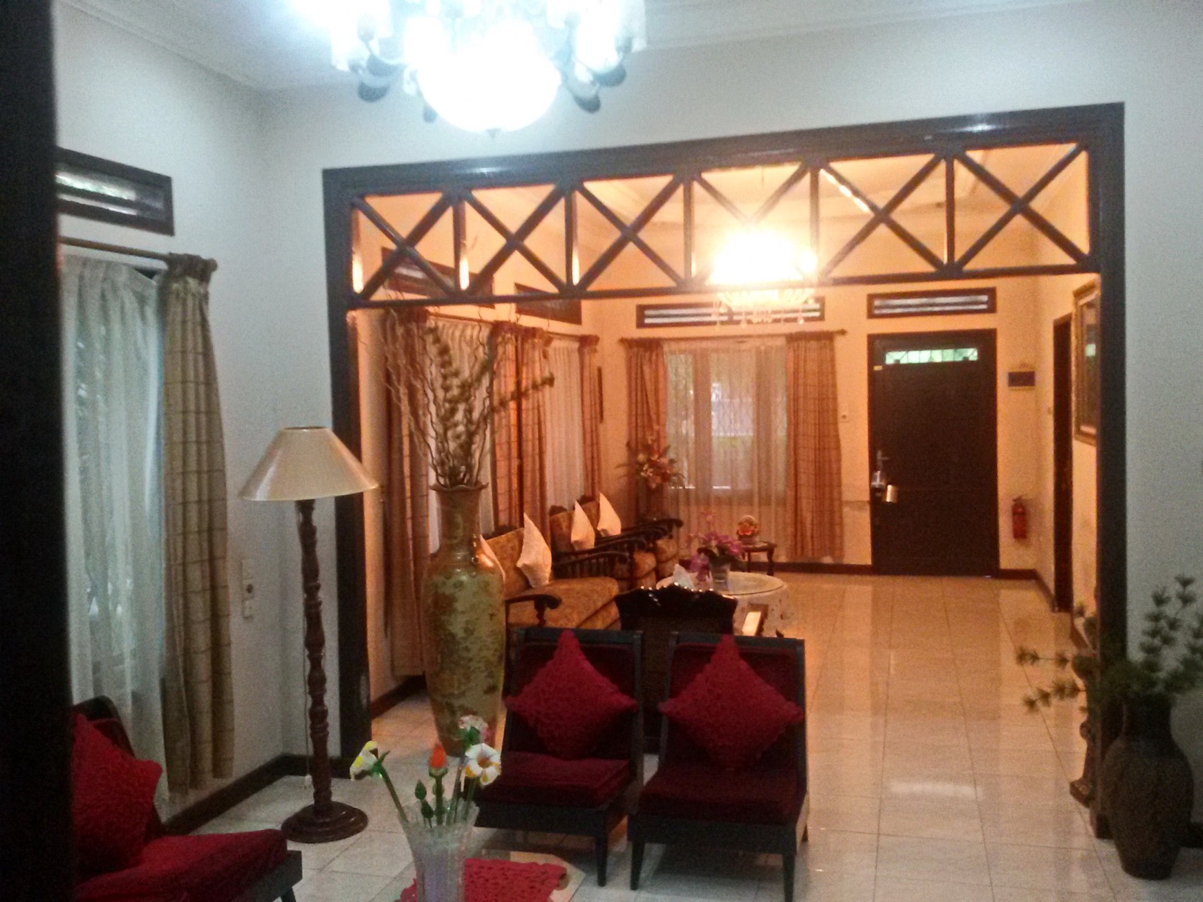 Rumah Bagus Di Jl Tengku Amir Hamzah Binjai Utara Medan