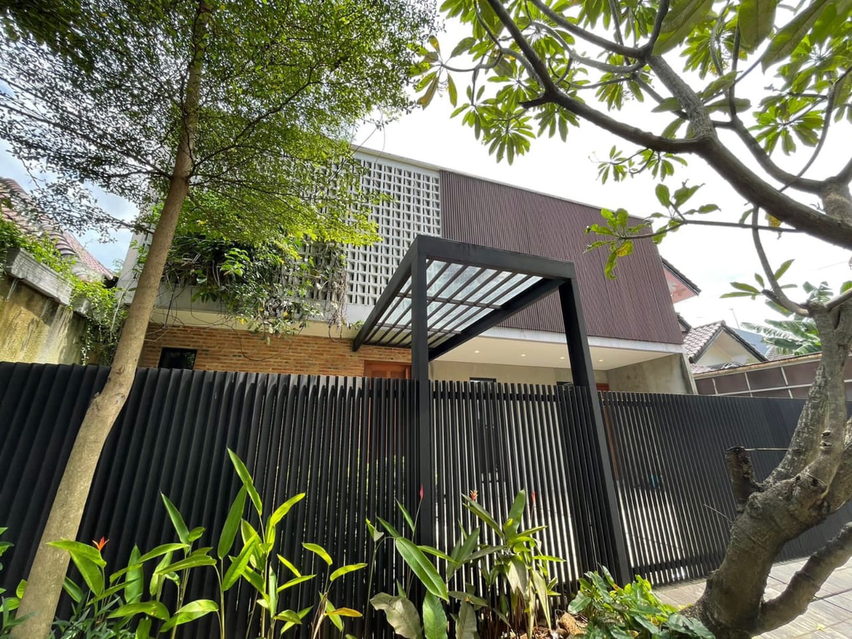 Rumah Bagus Di Villa Delima Lebak Bulus Jakarta Selatan