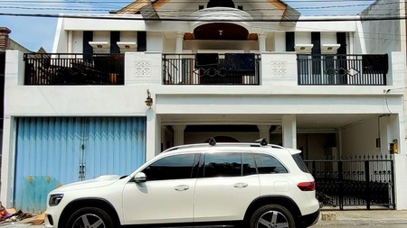 Rumah untuk tempat usaha ,Bekasi Timur