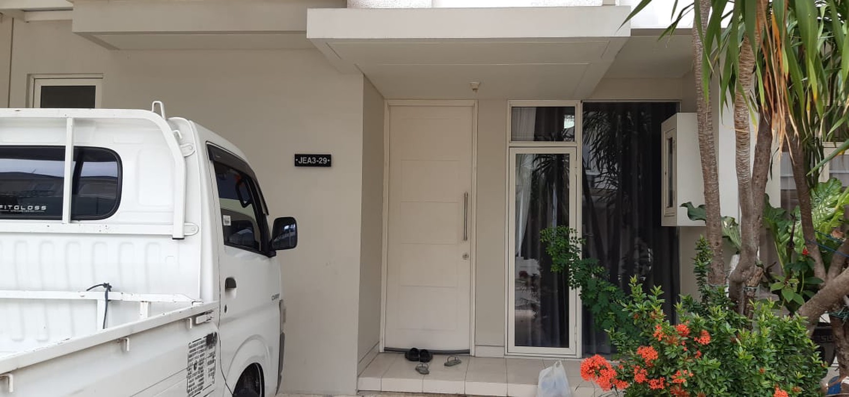 Dijual Rumah Modern Minimalis Grand Pakuwon Canberra