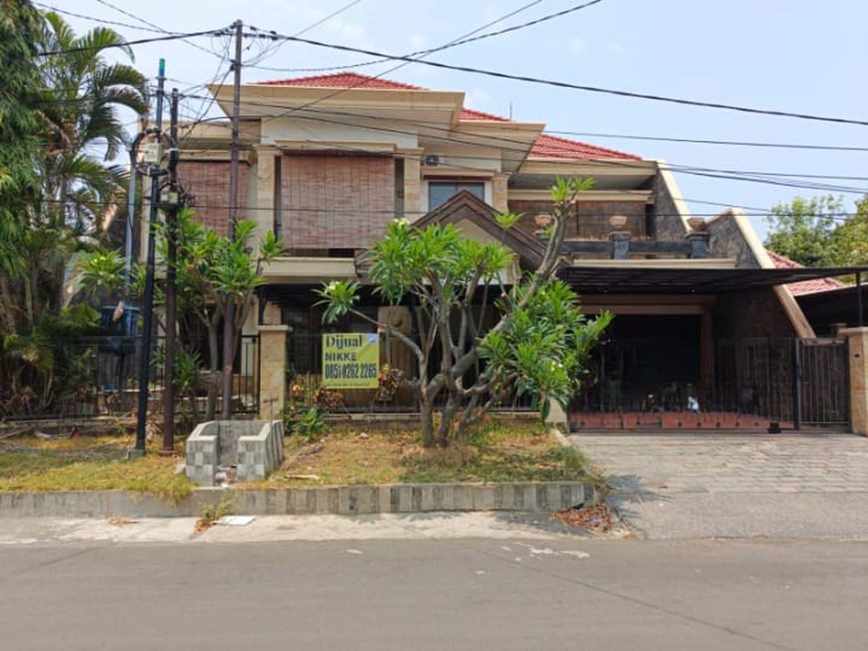 Rumah Mewah Kompleks Exclusive MARGOREJO INDAH