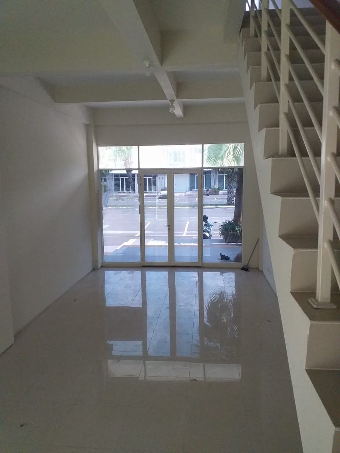 Ruko Dijual di Northwest Citraland Surabaya Barat - Lokasi Strategis, Siap Pakai