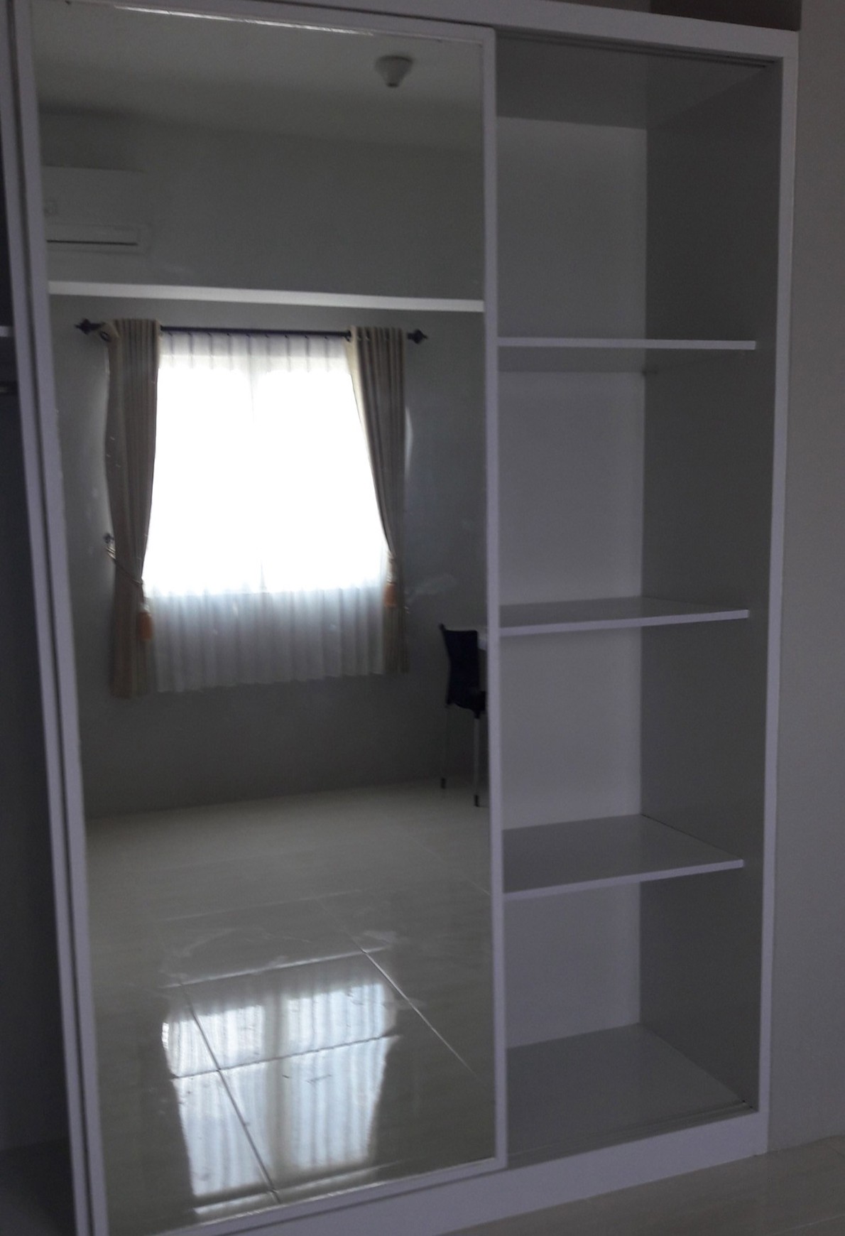 Dijual Apartemen Puncak Bukit Golf Tipe 2 Bedroom Full Furnished Tower B Lantai 26 View Kota