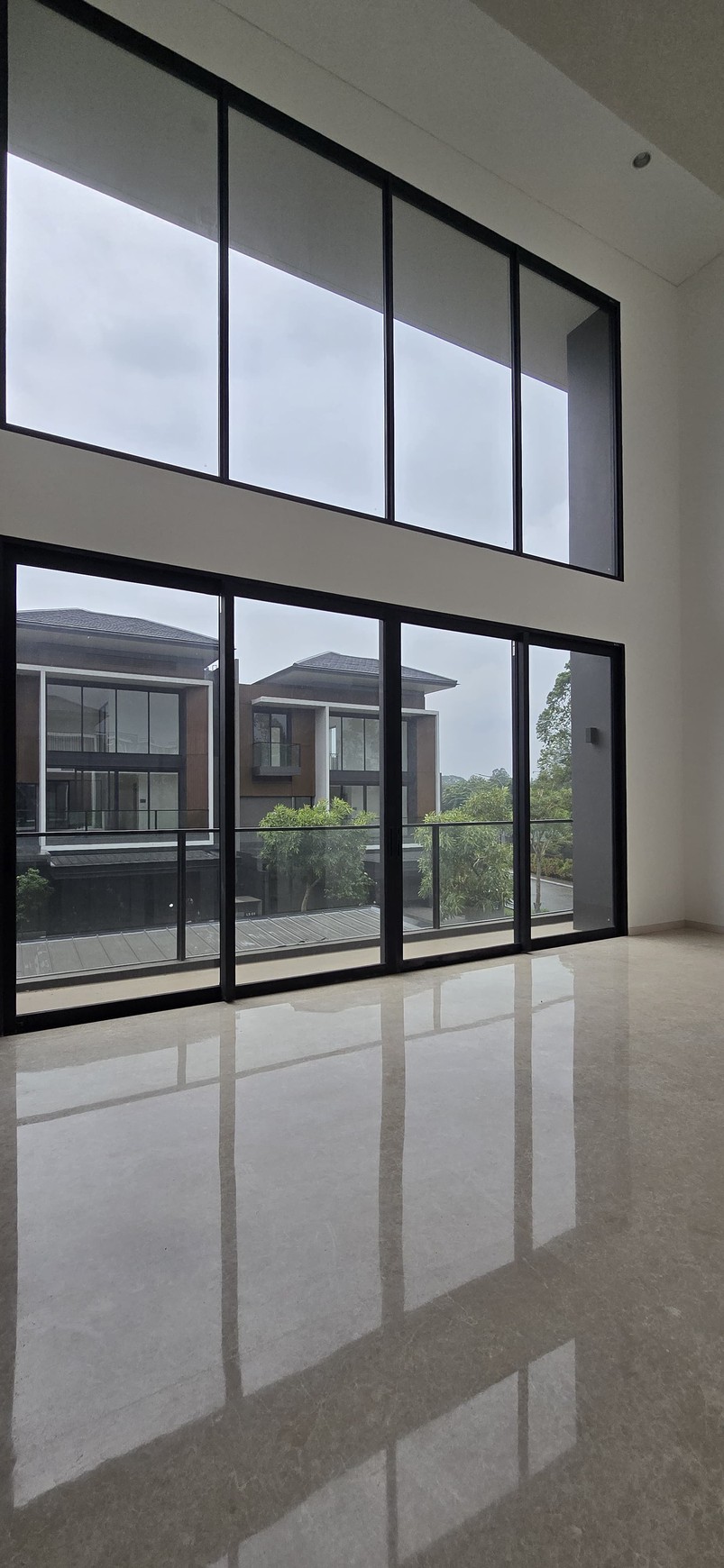 Langka Rumah NAVAPARK LAUREL View langsung ke BOTANICAL Park