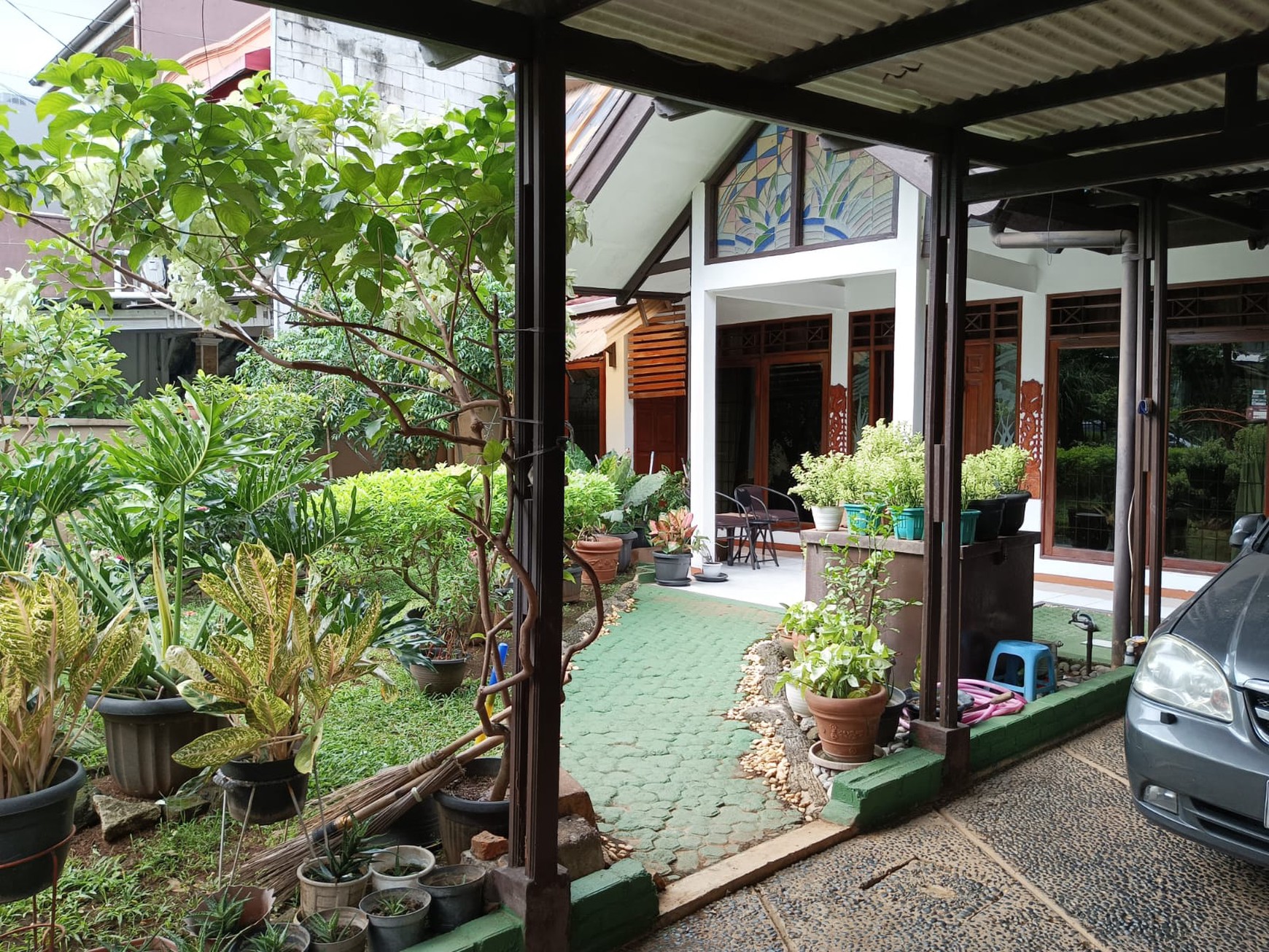 Rumah  Dalam Komplek di Pejompongan  Jakarta Pusat