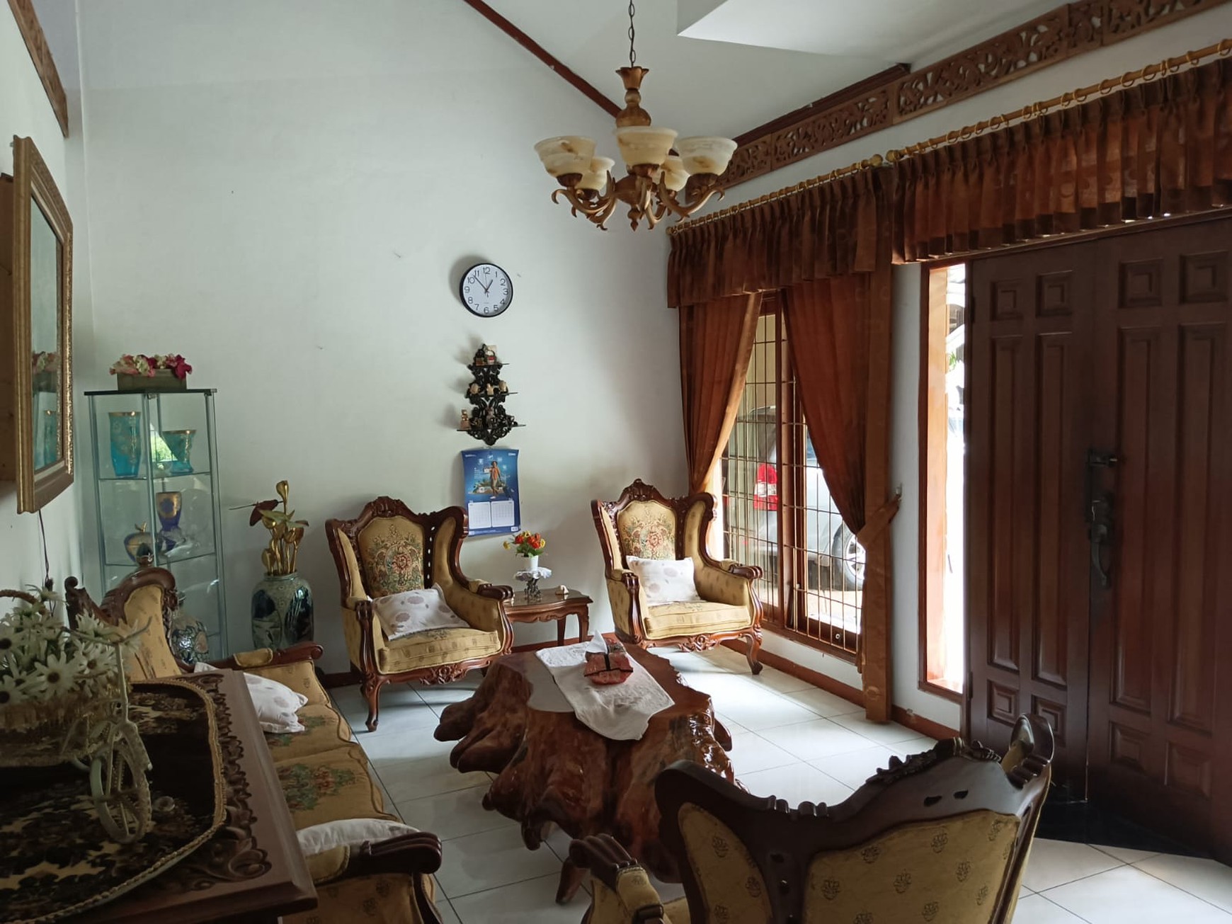 Rumah  Dalam Komplek di Pejompongan  Jakarta Pusat